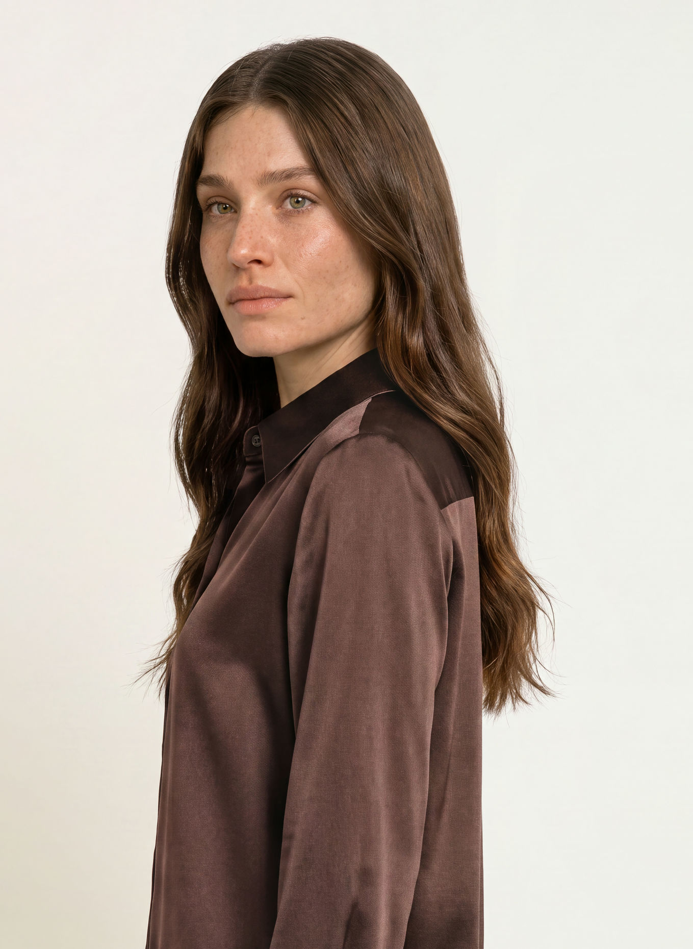 HERZENS ERIN Shirt blouse with Silk: DARK BROWN