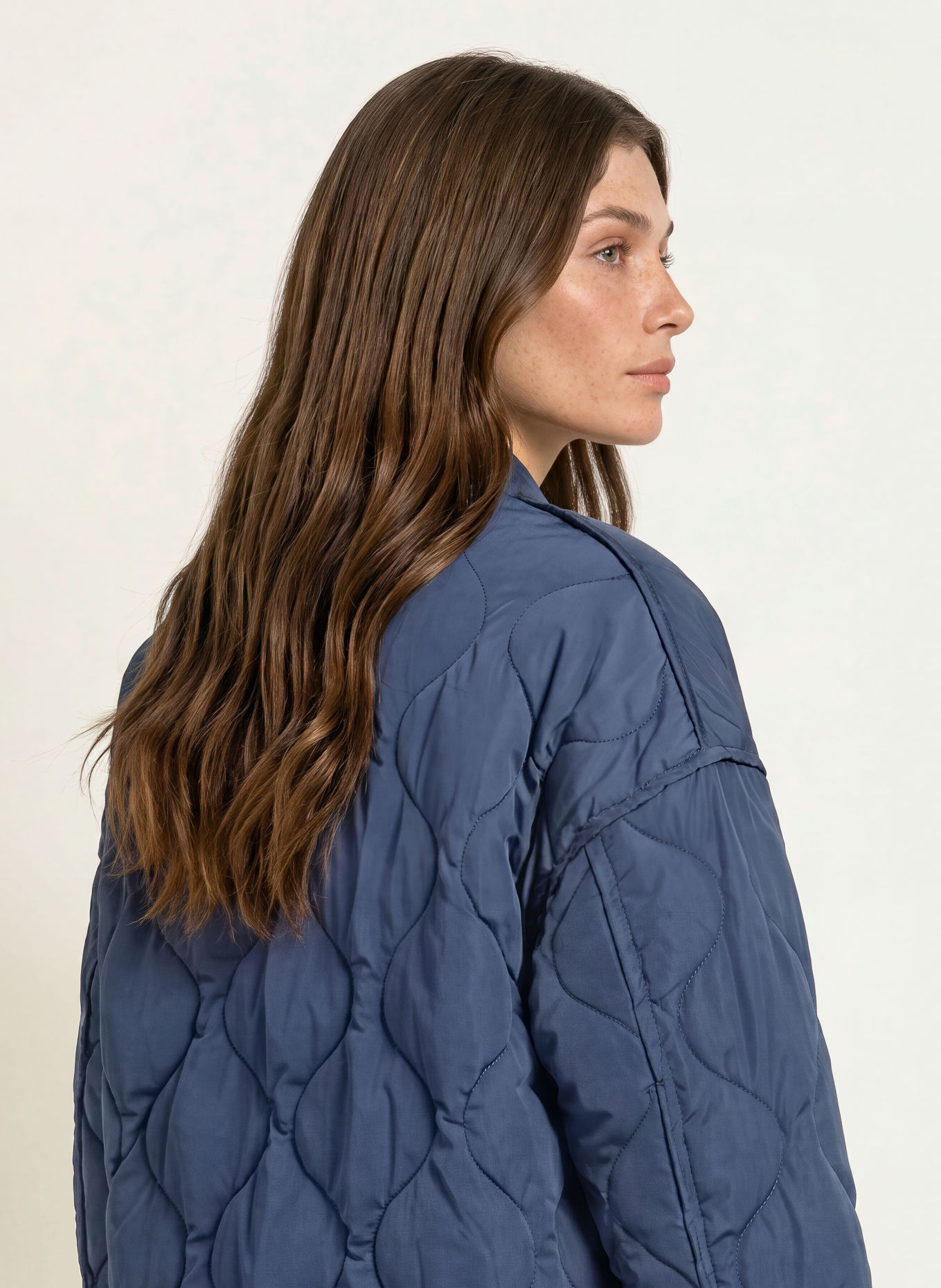 HERZENS Steppjacke JARA: DUNKELBLAU