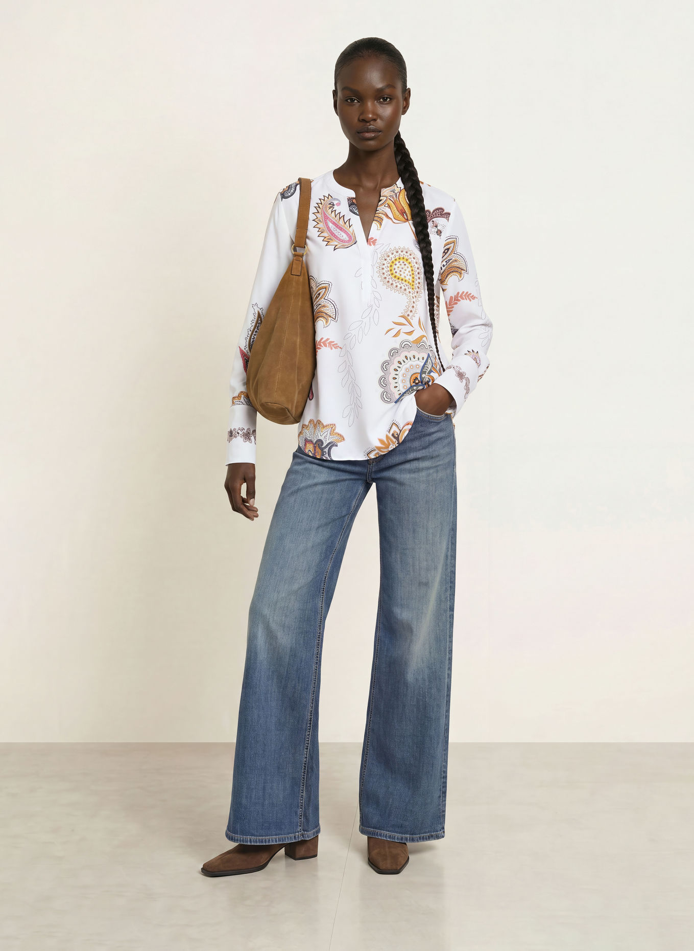 HERZENS Chemisier en soie: BLANC / MARRON / GRIS