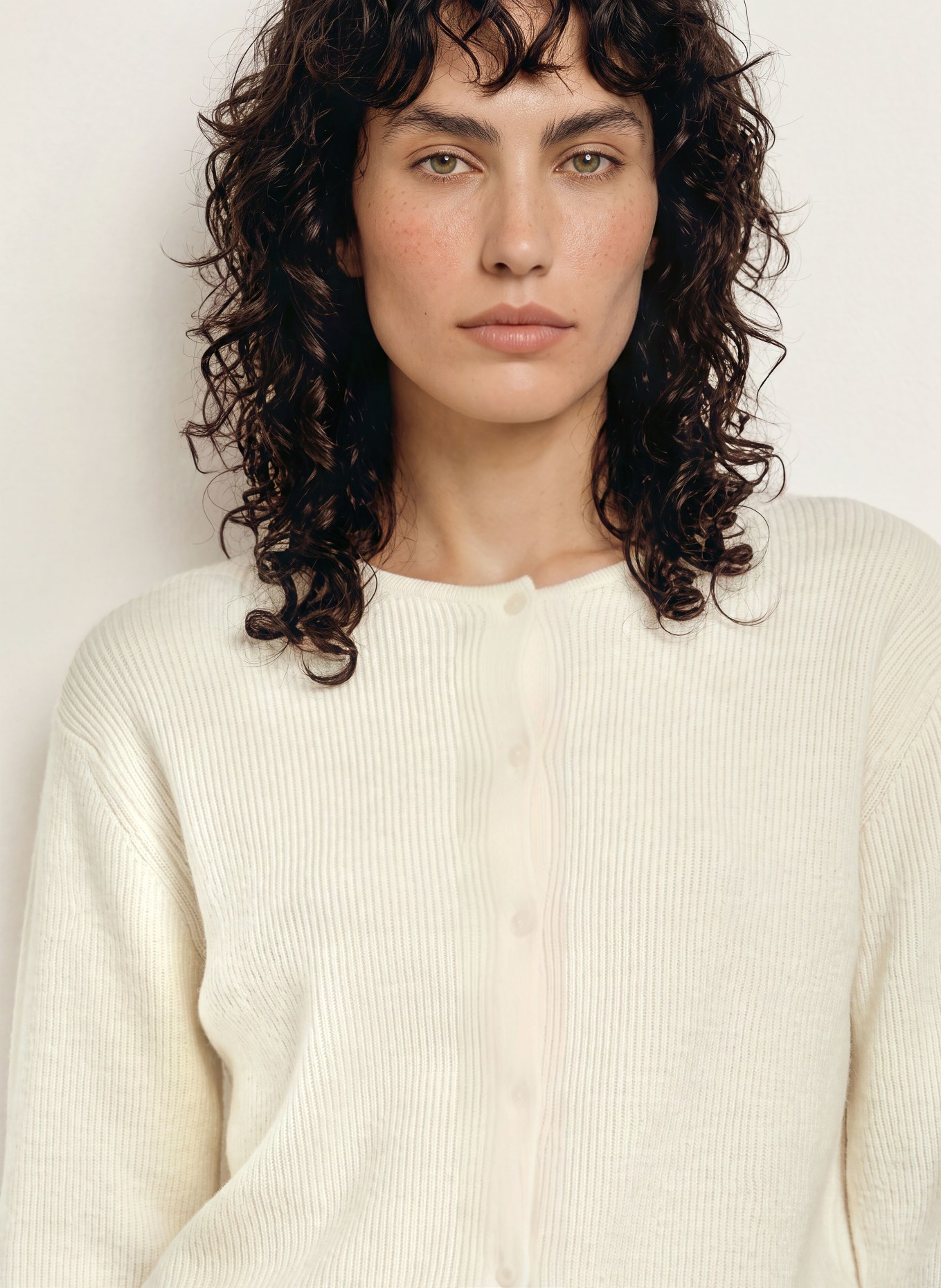 by Aylin Koenig Strickjacke SOFIE mit Merinowolle: ECRU