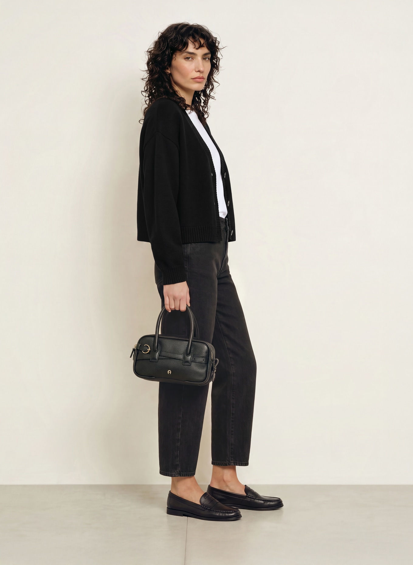 by Aylin Koenig Strickjacke AMIRA: SCHWARZ