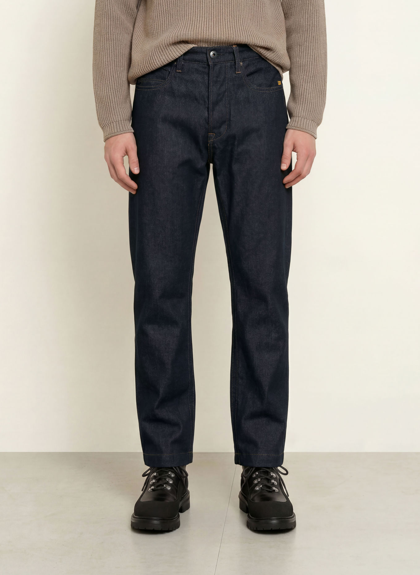 G-Star Jeans RENO Relaxed Tapered Fit: D926 neo raw denim