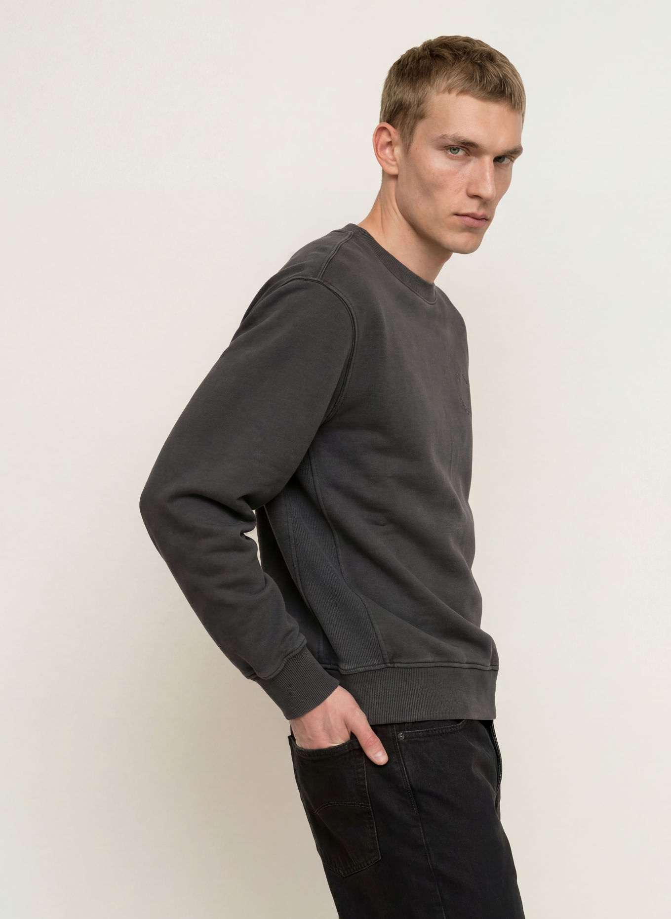 G-Star Sweatshirt: ZWART