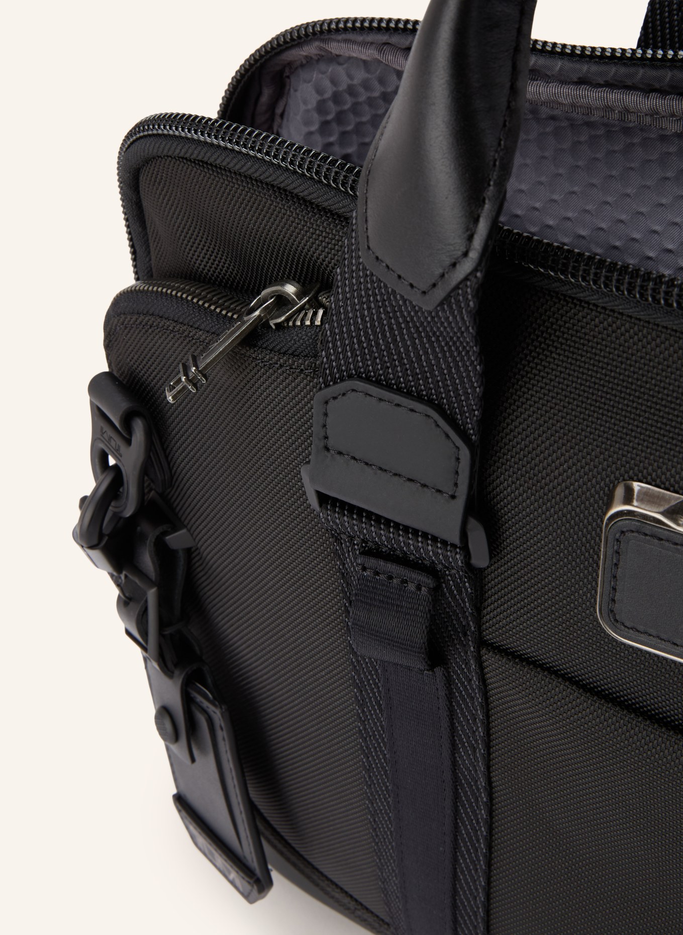 TUMI ALPHA BRAVO ACADEMY Laptop bag: BLACK / PLATINUM