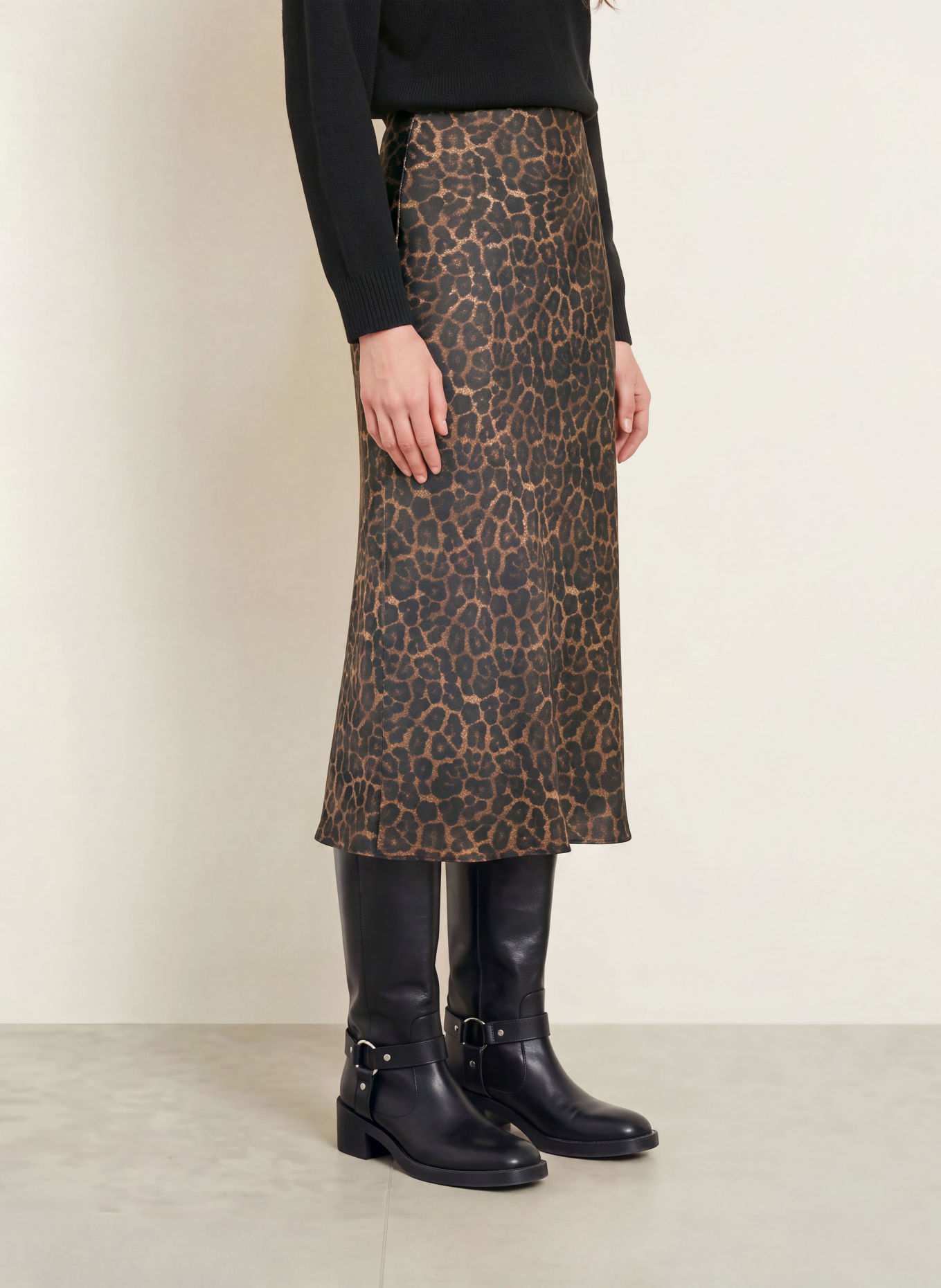 darling harbour Rock: LEO