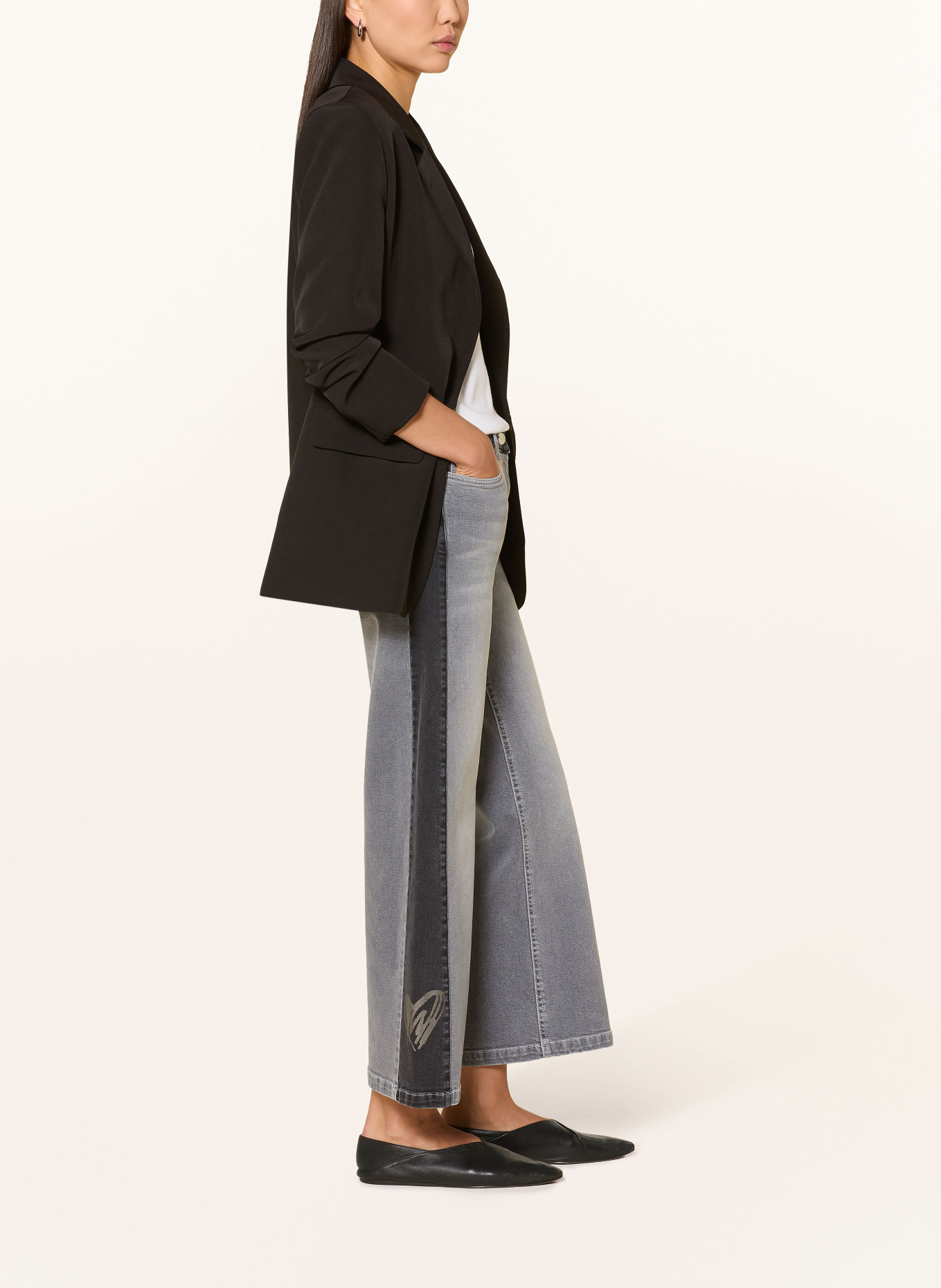 SPORTALM Cropped Jeans mit Schmucksteinen: 5245 Grey Denim (51)