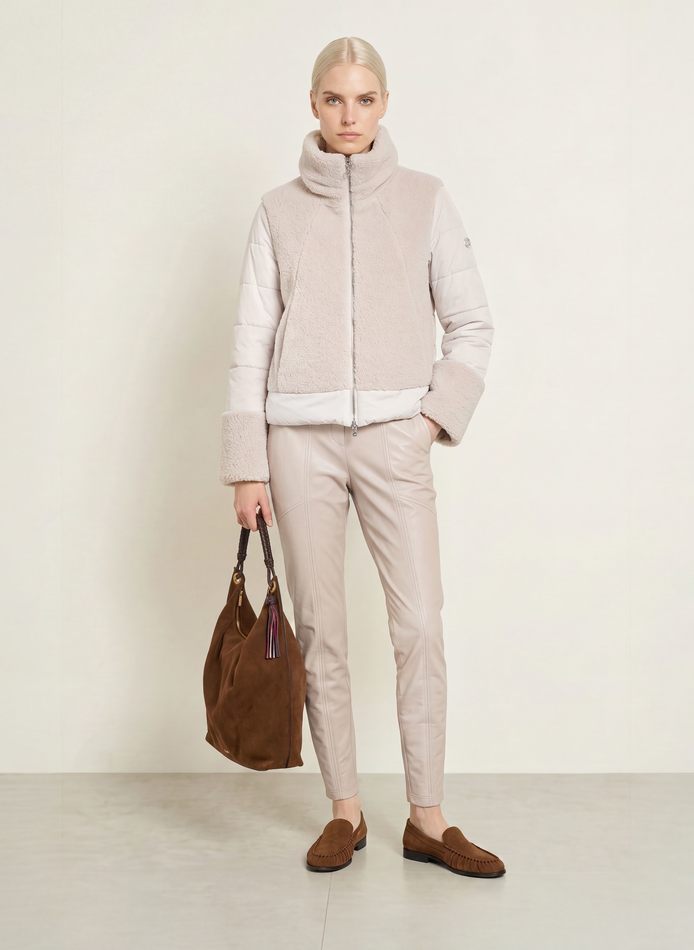 SPORTALM Teddyfell-Jacke LAZUARE im Materialmix: HELLGRAU