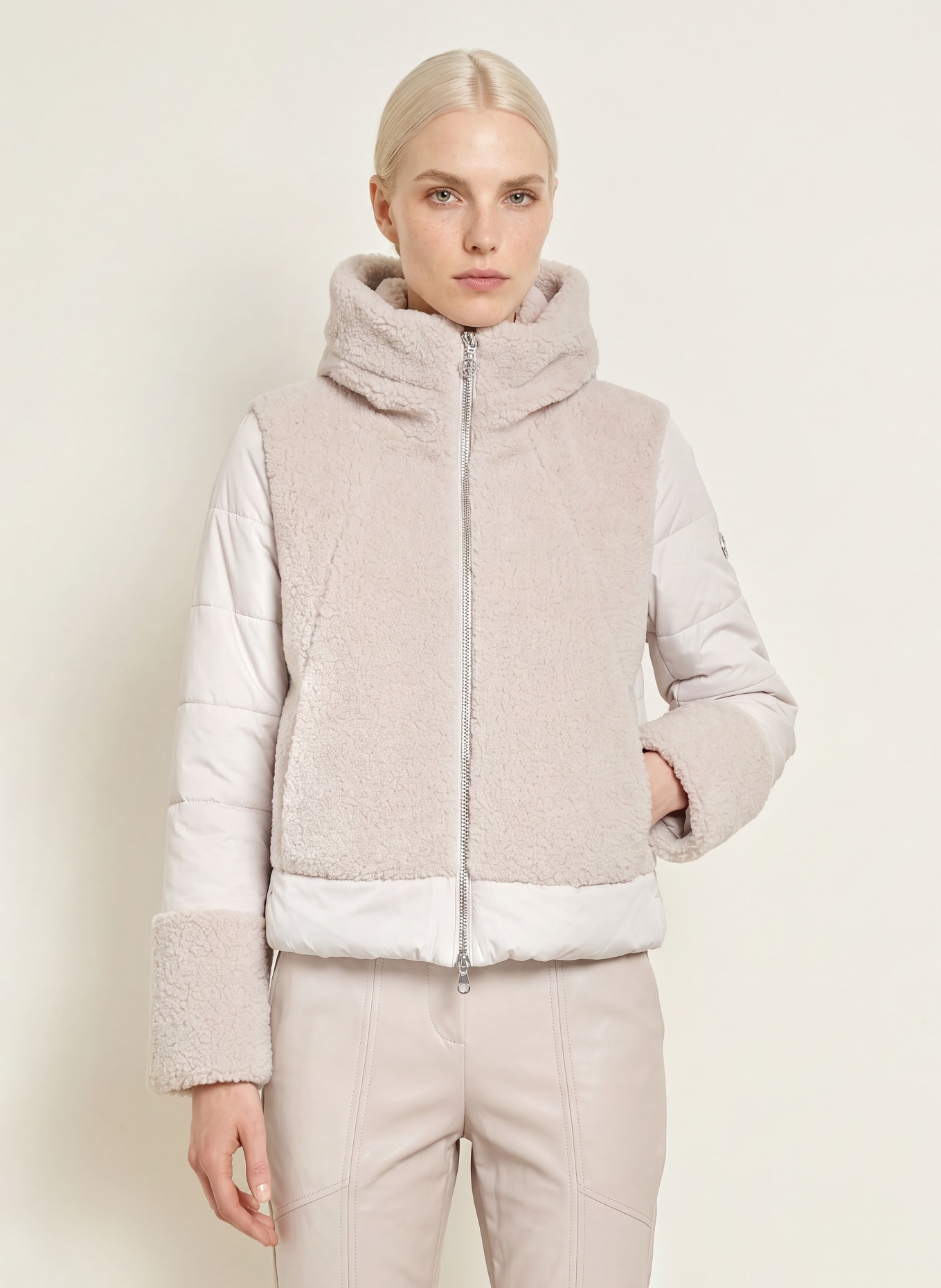 SPORTALM Teddyfell-Jacke LAZUARE im Materialmix: HELLGRAU