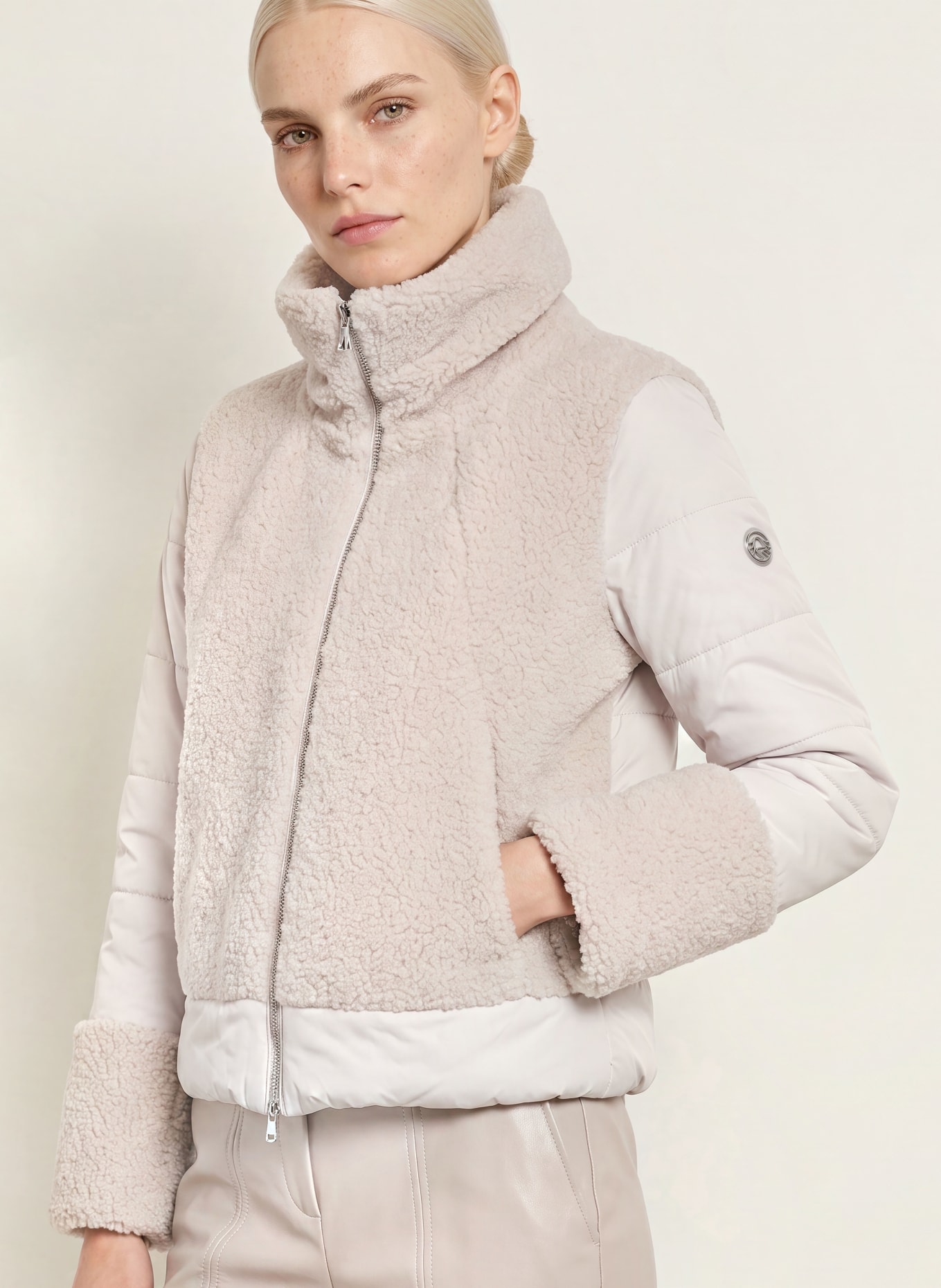 SPORTALM Teddyfell-Jacke LAZUARE im Materialmix: HELLGRAU