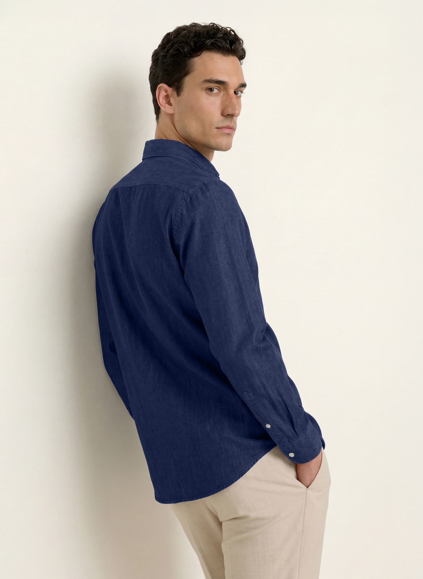 REISS Koszula DON Slim Fit w stylu jeansowym: GRANATOWY
