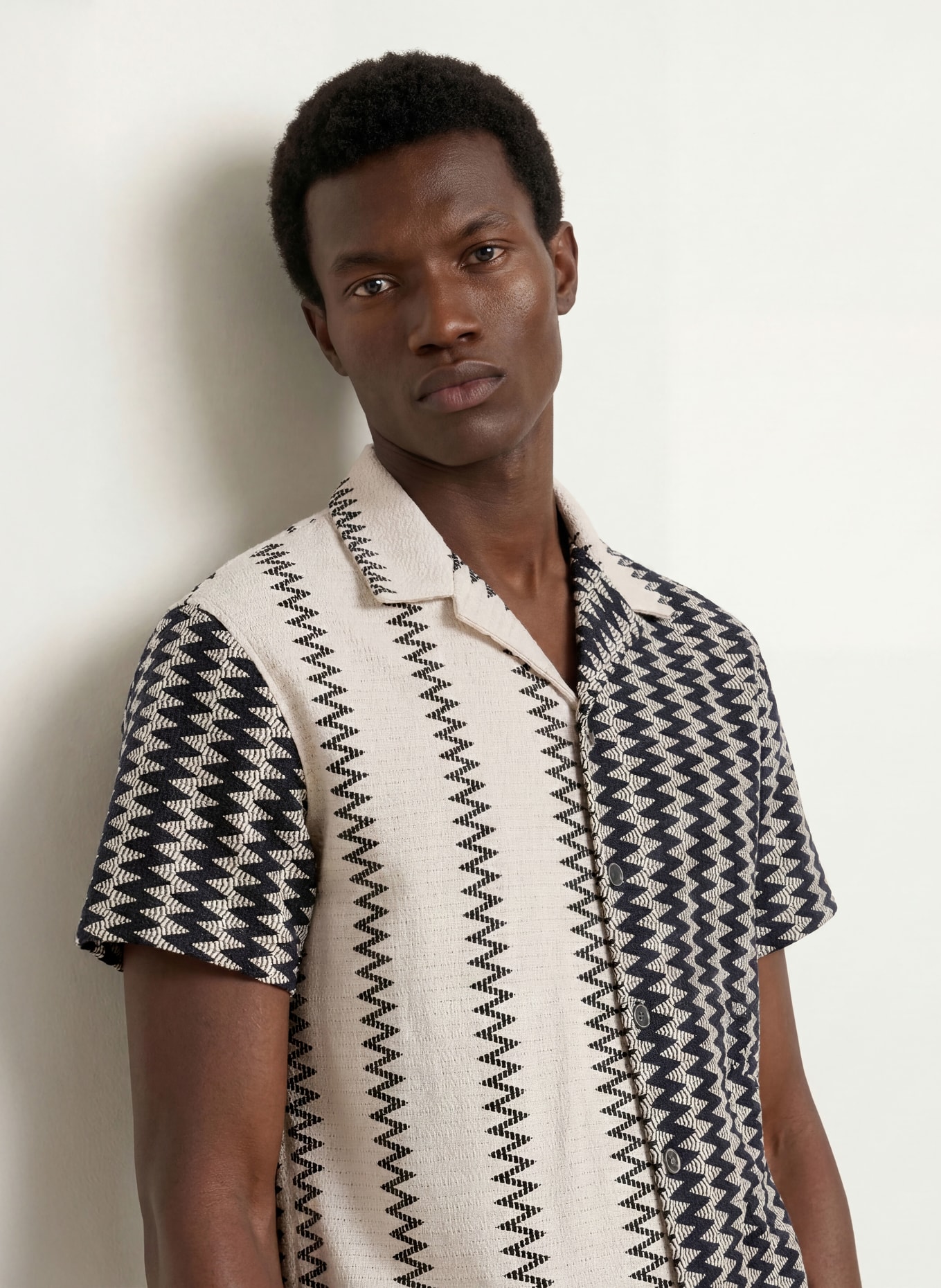 REISS Resort-overhemd DAIN Comfort Fit: WIT / ZWART