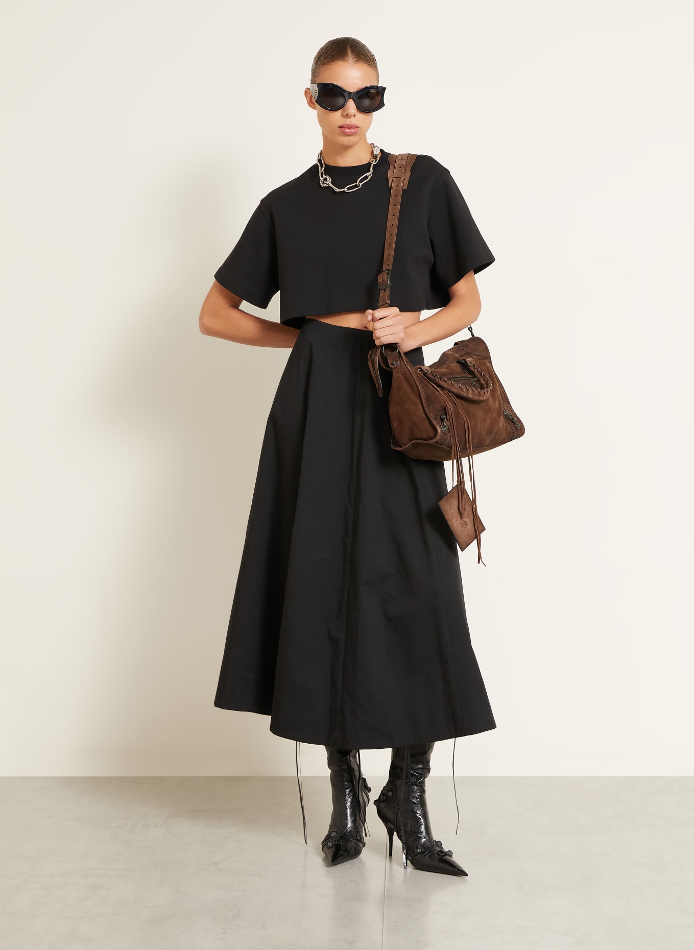 BALENCIAGA Handtasche LE CITY MEDIUM mit Nieten: DUNKELBRAUN