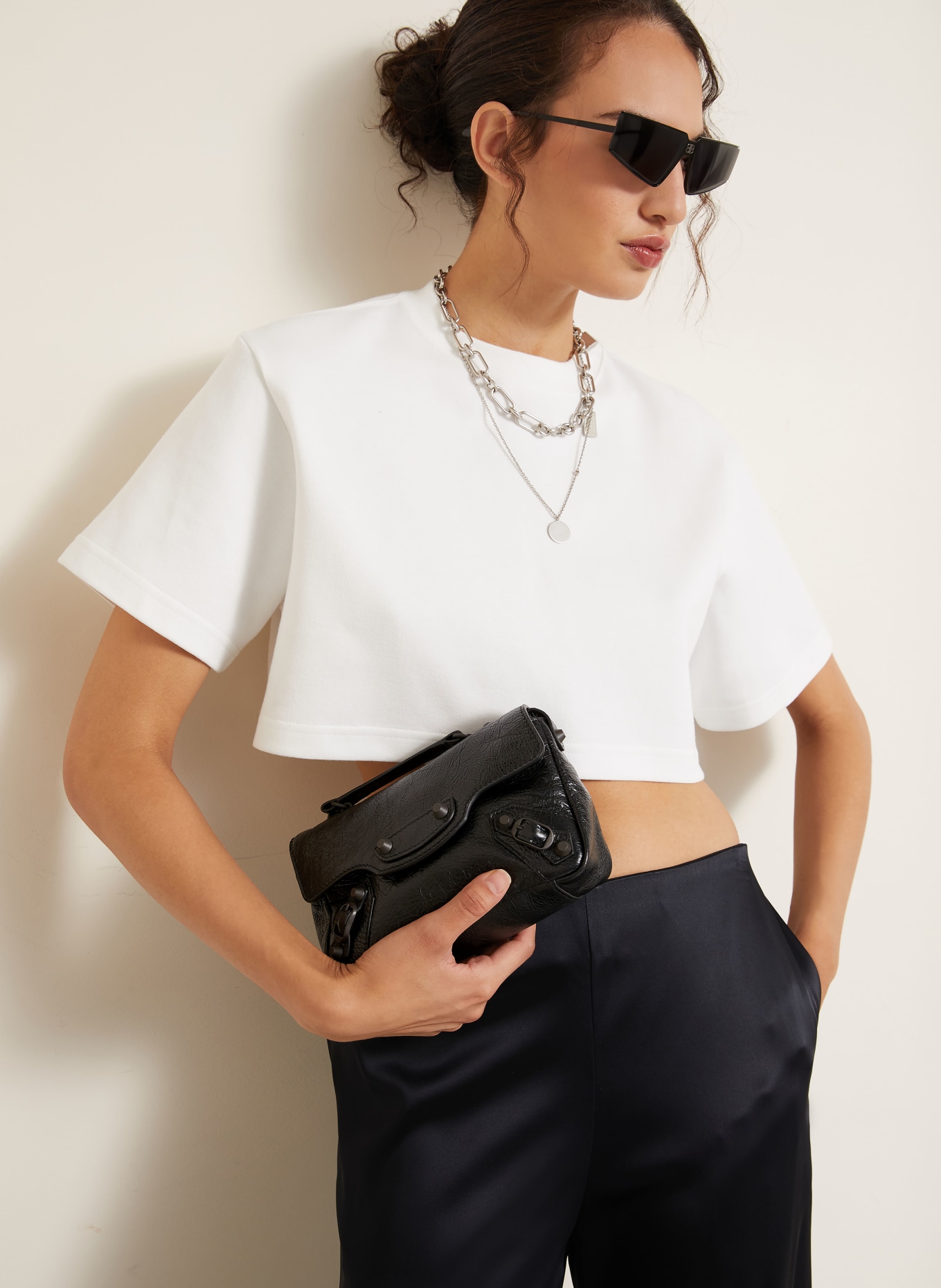 BALENCIAGA Handtasche LE CITY FLAP NANO mit Nieten: SCHWARZ