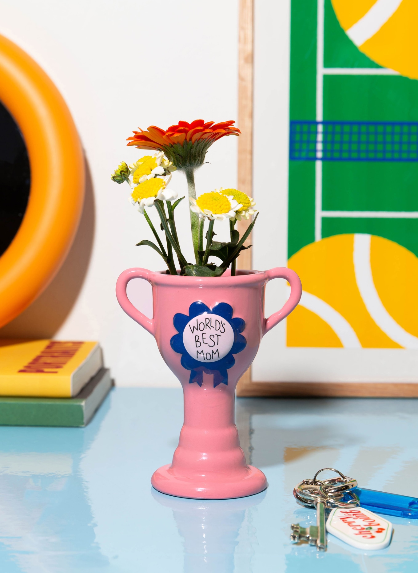 DOIY TROPHY Vase: PINK / BLUE / WHITE
