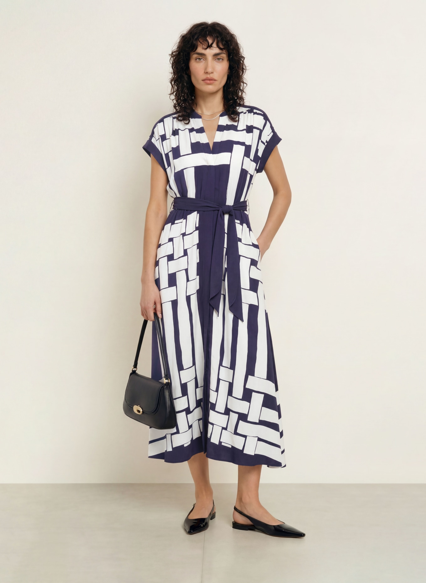 REISS SAMIRA Dress: DARK BLUE / WHITE