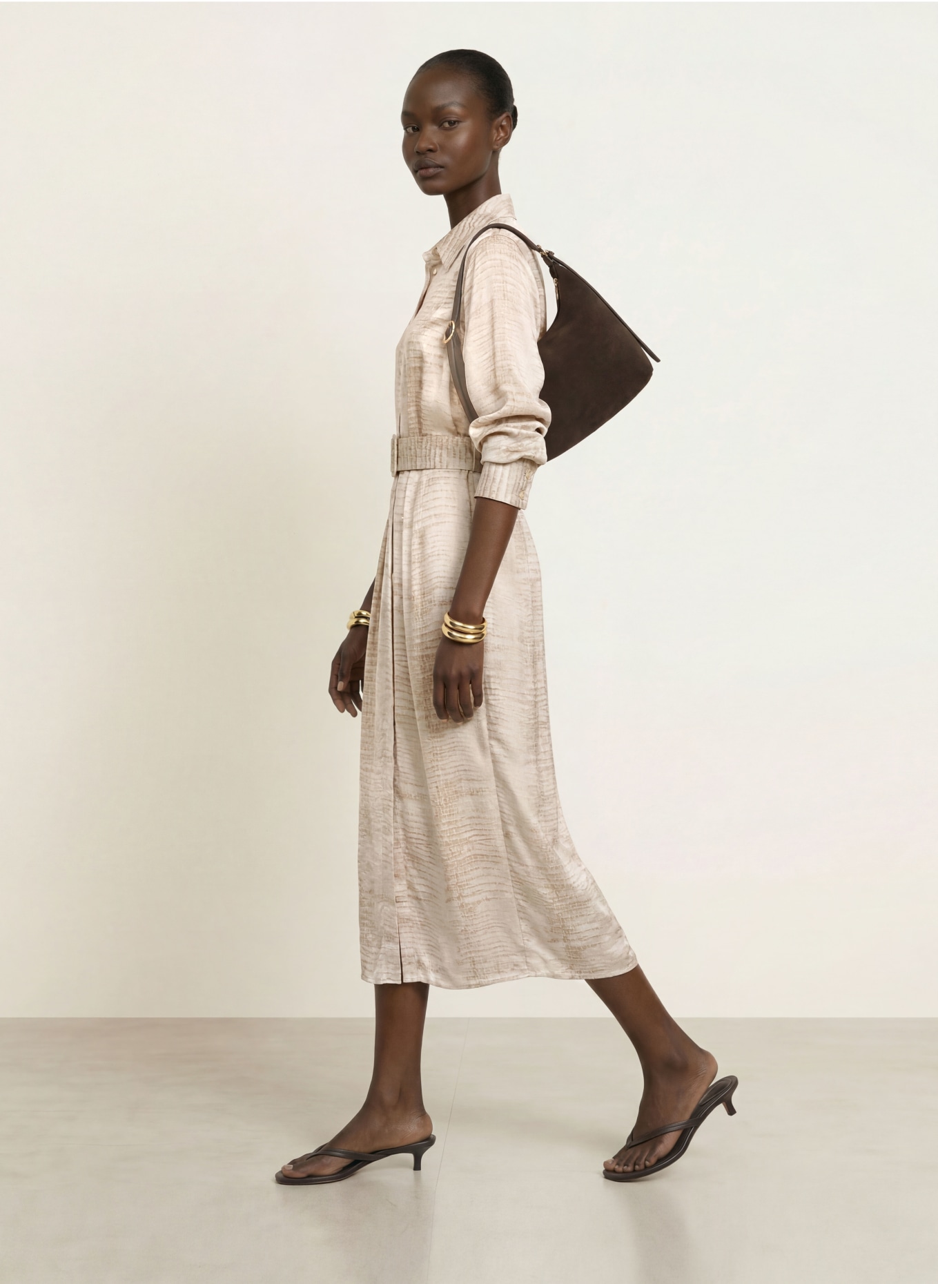 REISS Satinblusklänning SIENNA: BEIGE