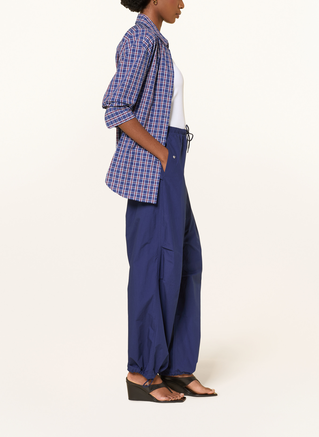 ARKET Broek in joggingstijl: BLAUW