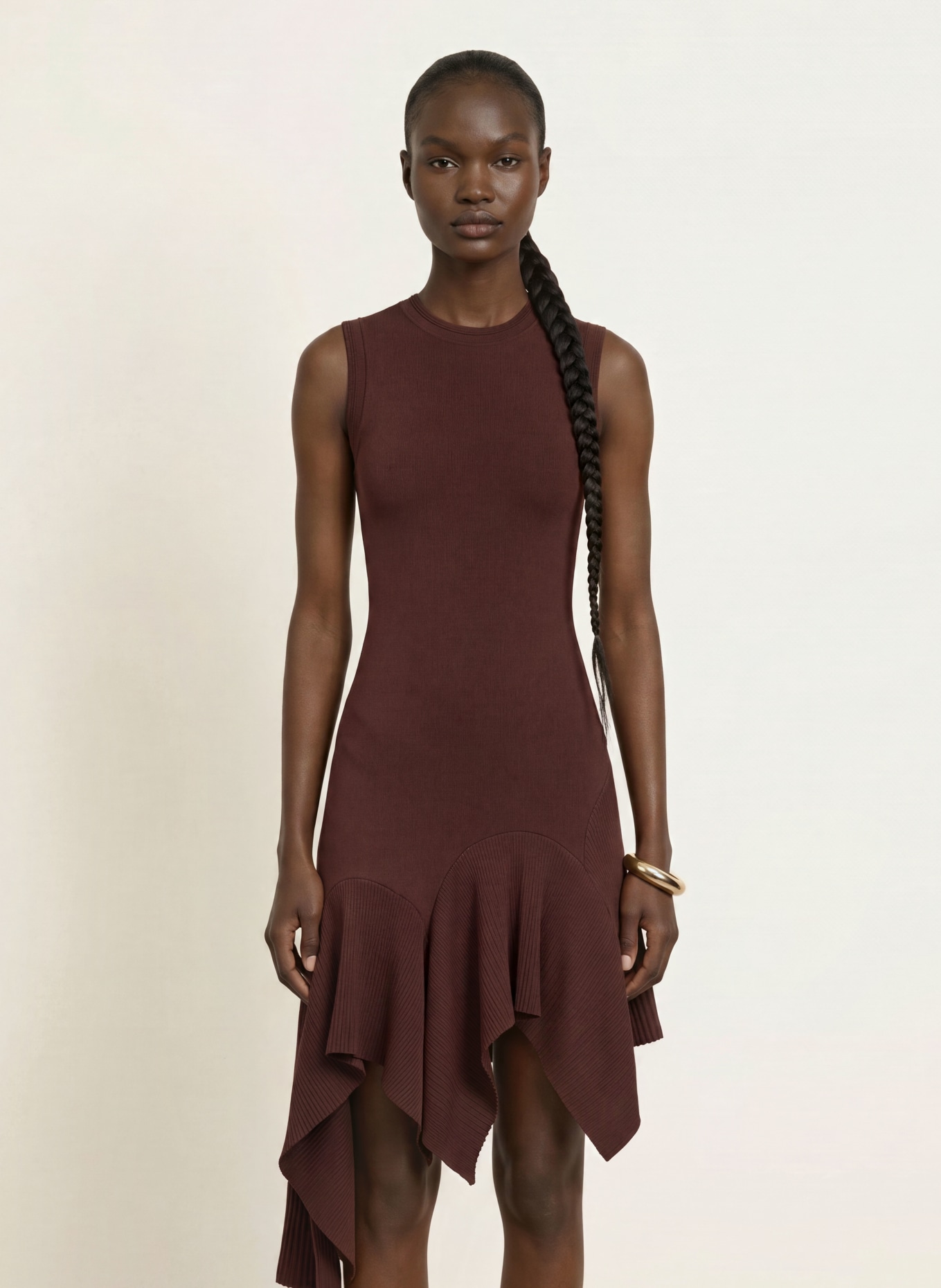 SANDRO Strickkleid mit Volants: BRAUN