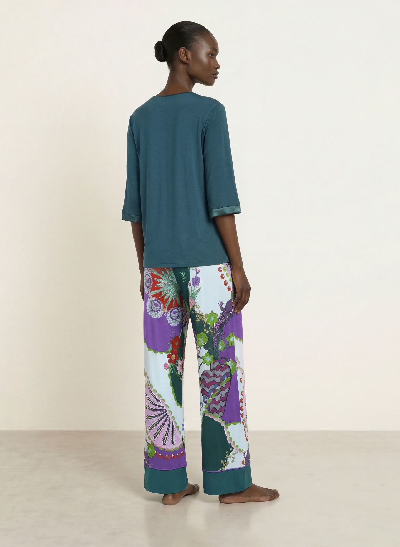 mey Pyjamashirt uit de PURE CHIC-serie met 3/4-mouwen: DONKERGROEN