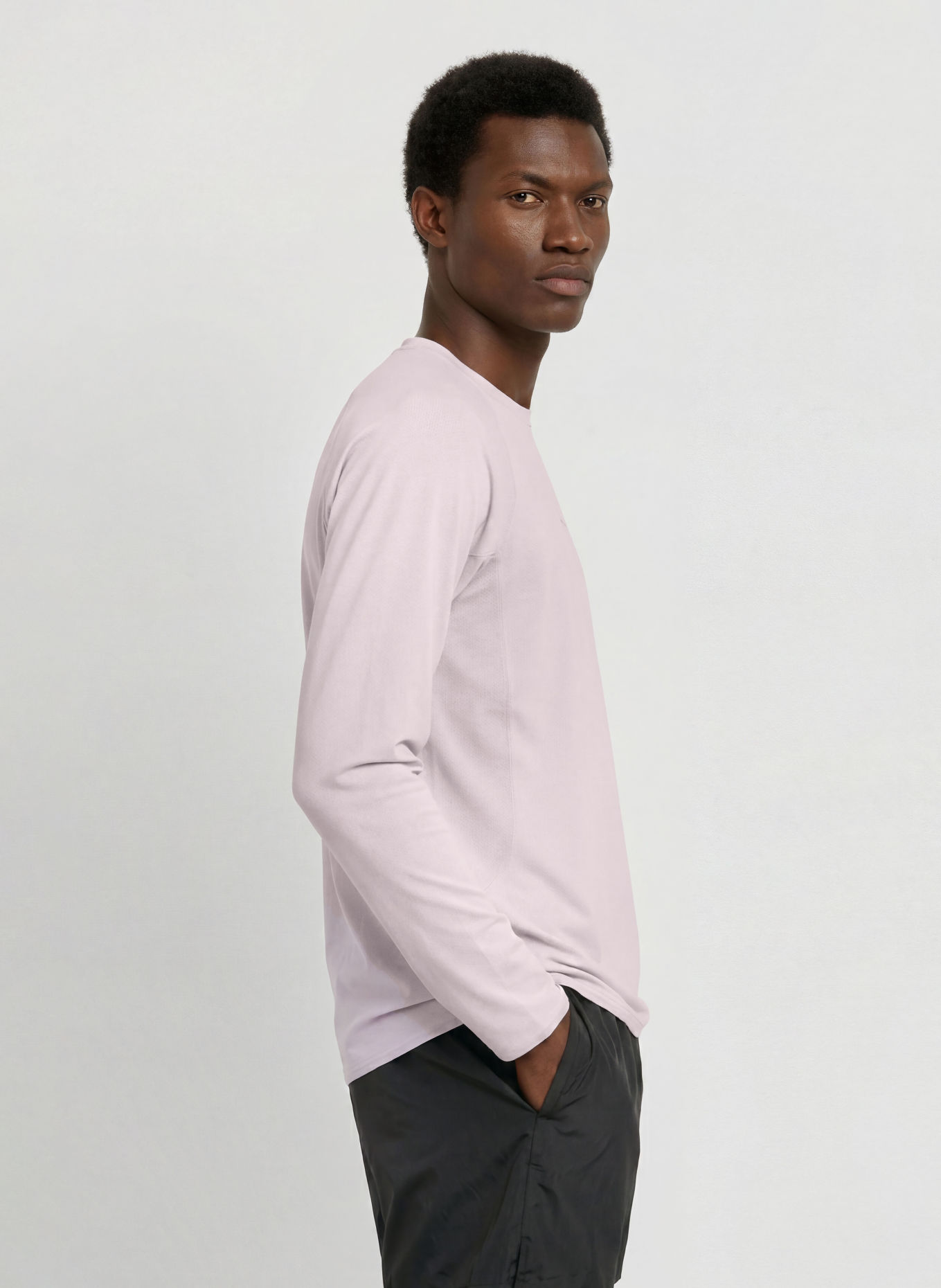 SATISFY AURALITE™ UV Functional Shirt: LIGHT PURPLE