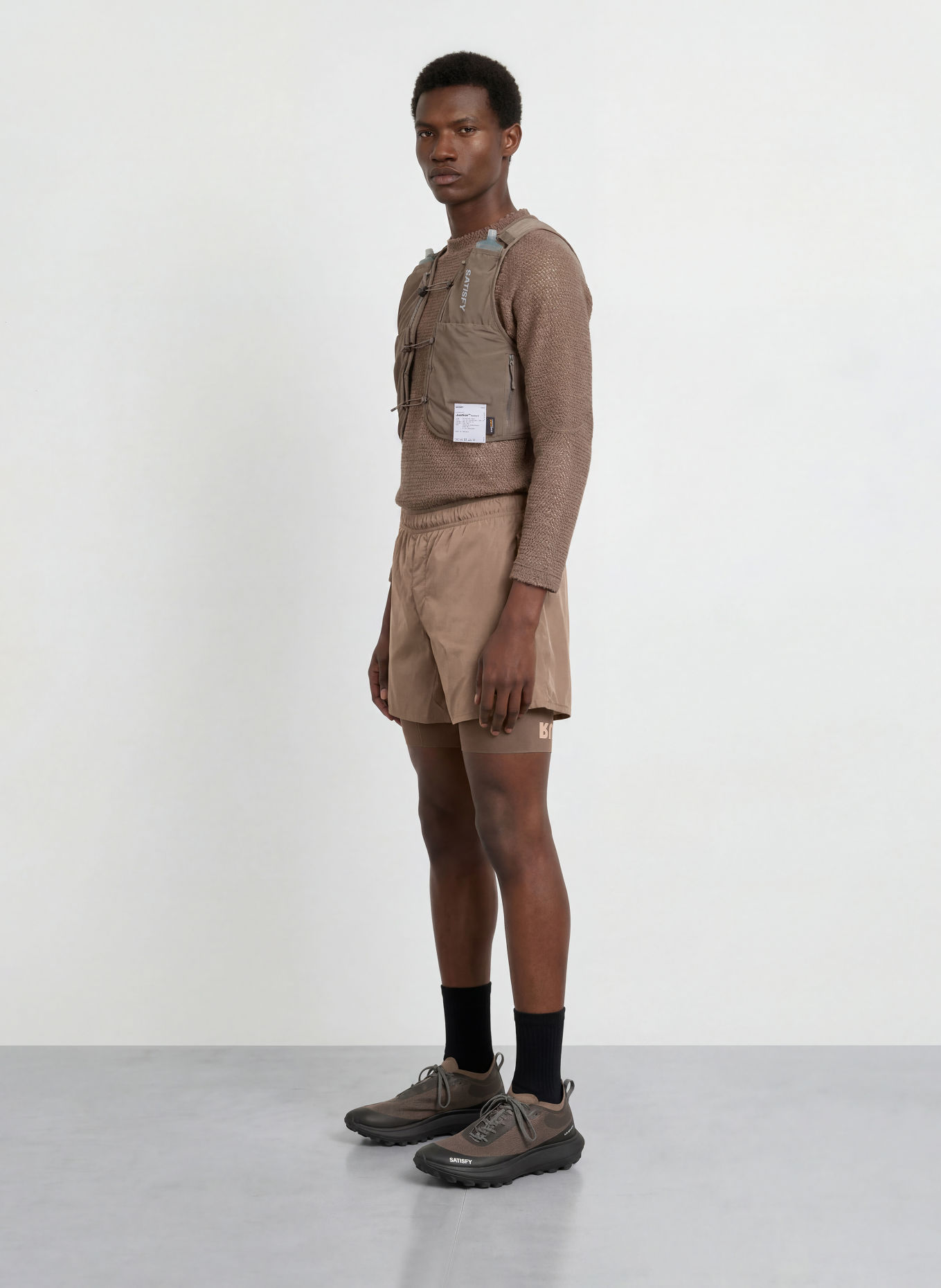SATISFY 2-in-1 hardloopshort TECHSILK™: BRUIN