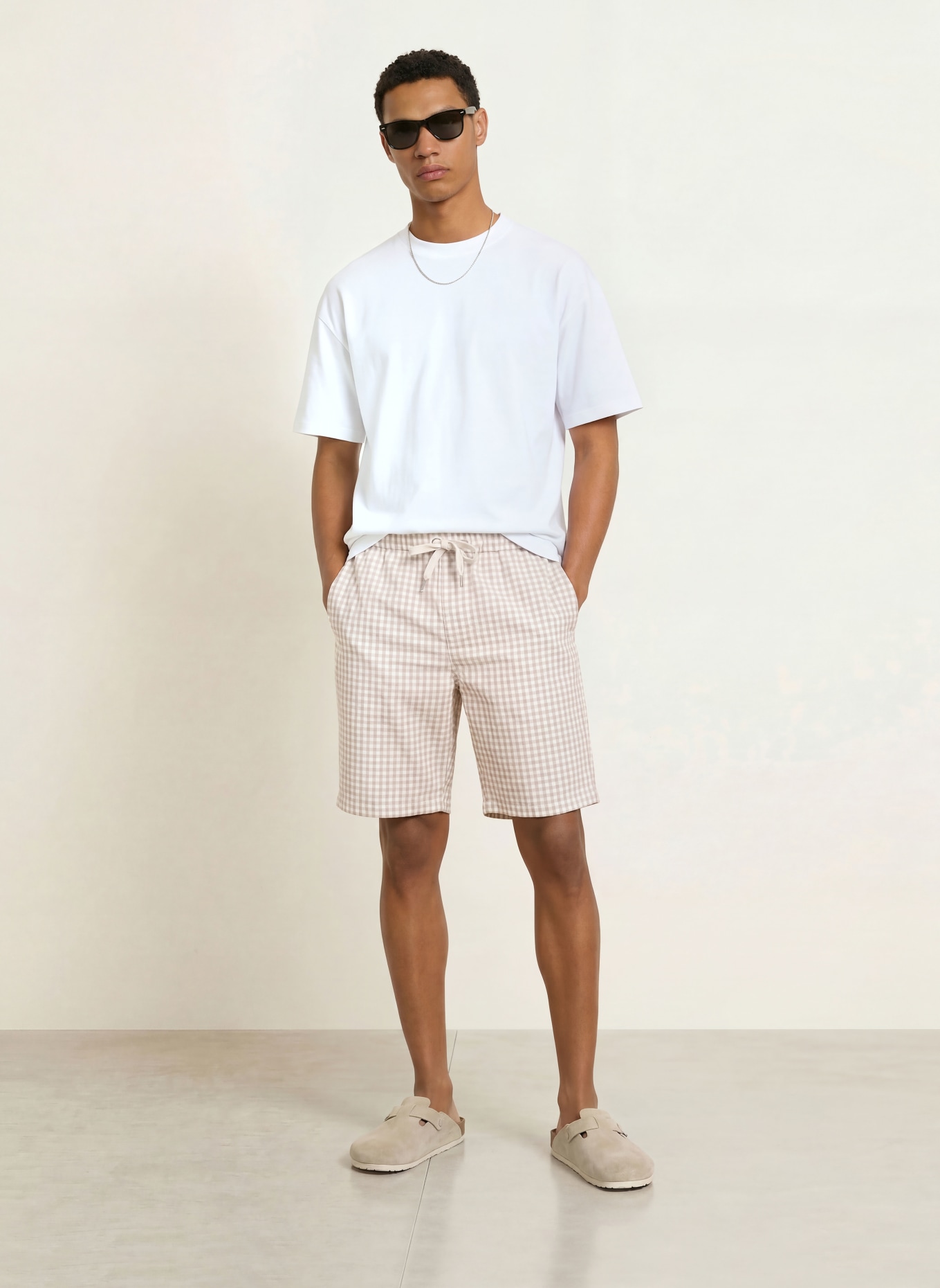 ALLSAINTS Short ROCKLAND: BEIGE / BLANC