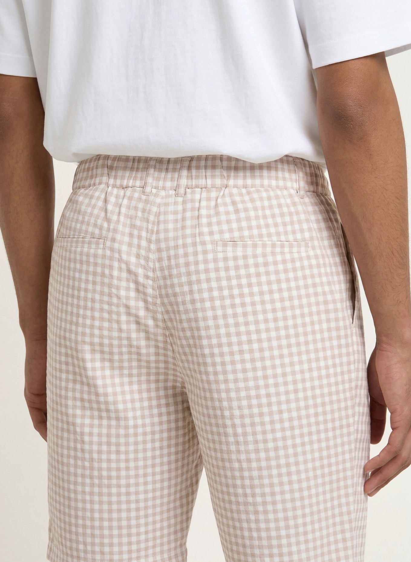 ALLSAINTS Short ROCKLAND: BEIGE / BLANC
