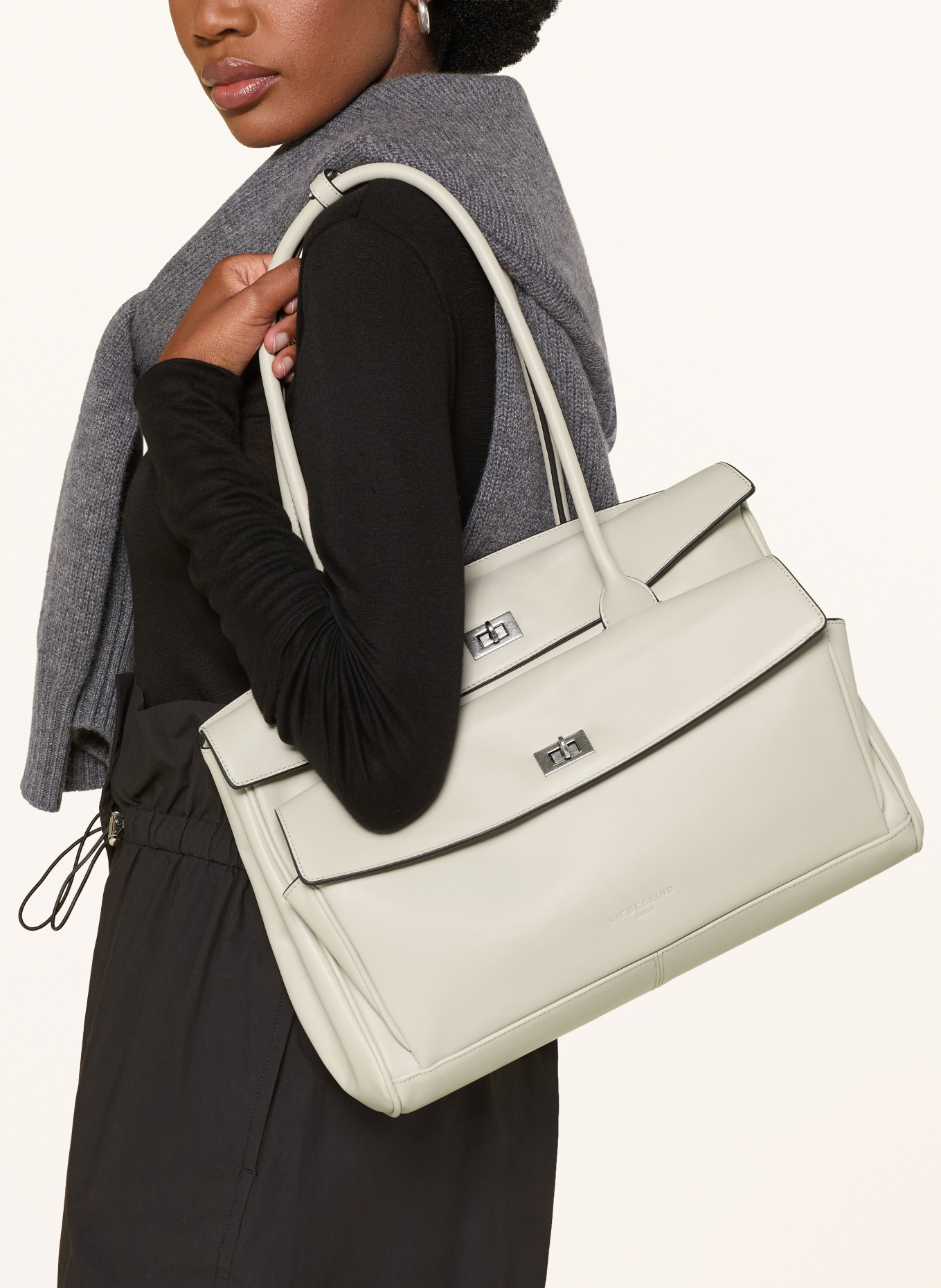 LIEBESKIND Sac épaule GLORIA II: BEIGE / ARGENT