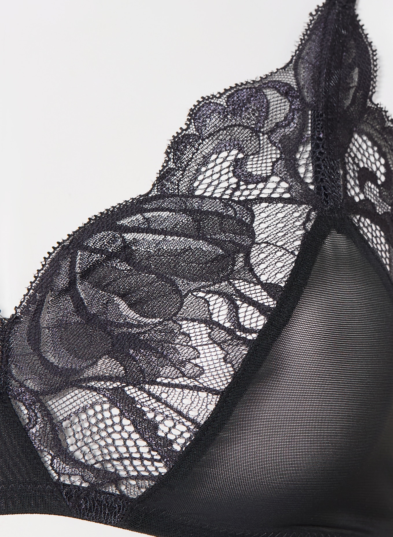 HANRO Triangel-BH LYSIA: SCHWARZ