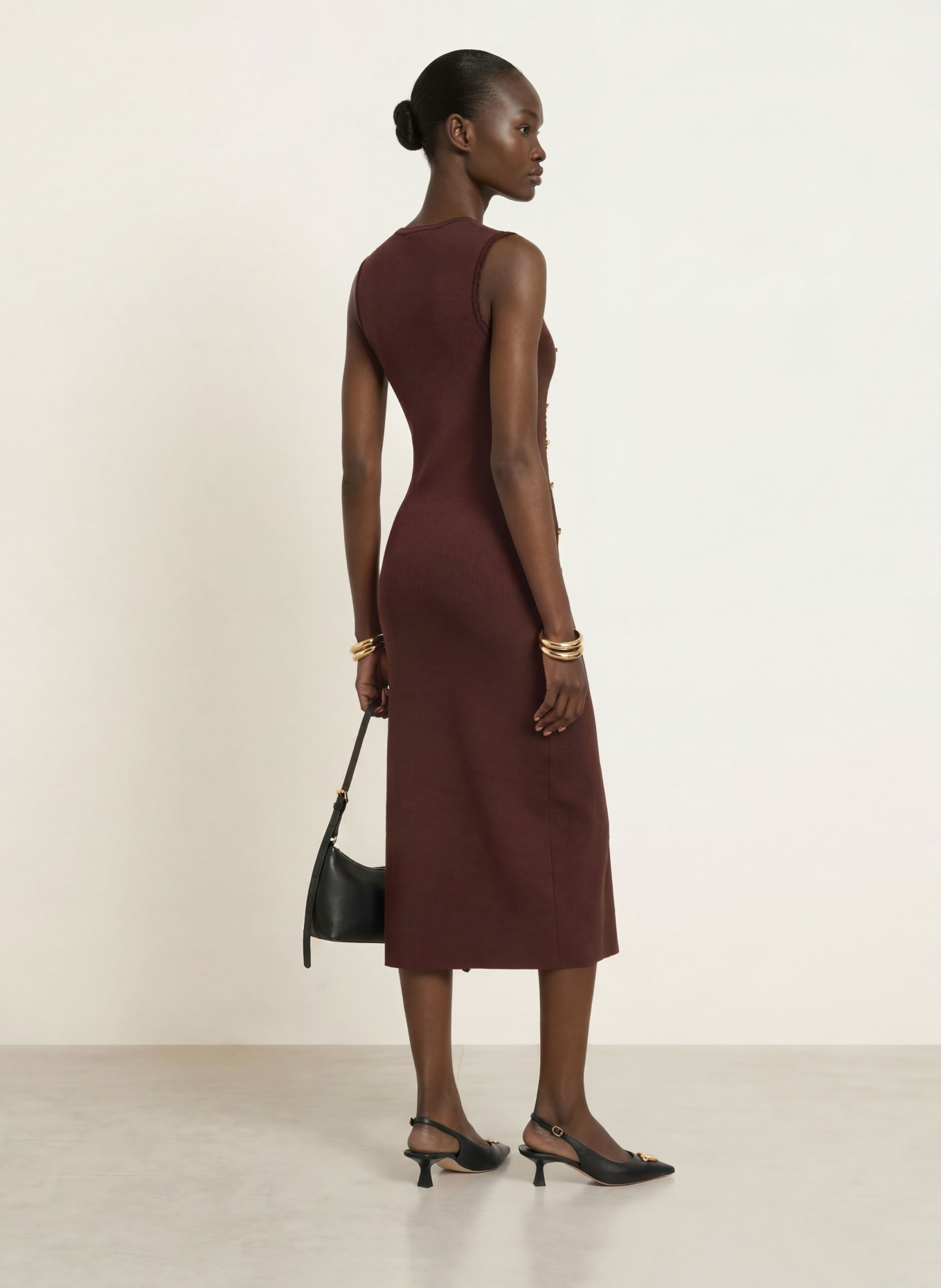 CLAUDIE PIERLOT Strickkleid: DUNKELBRAUN