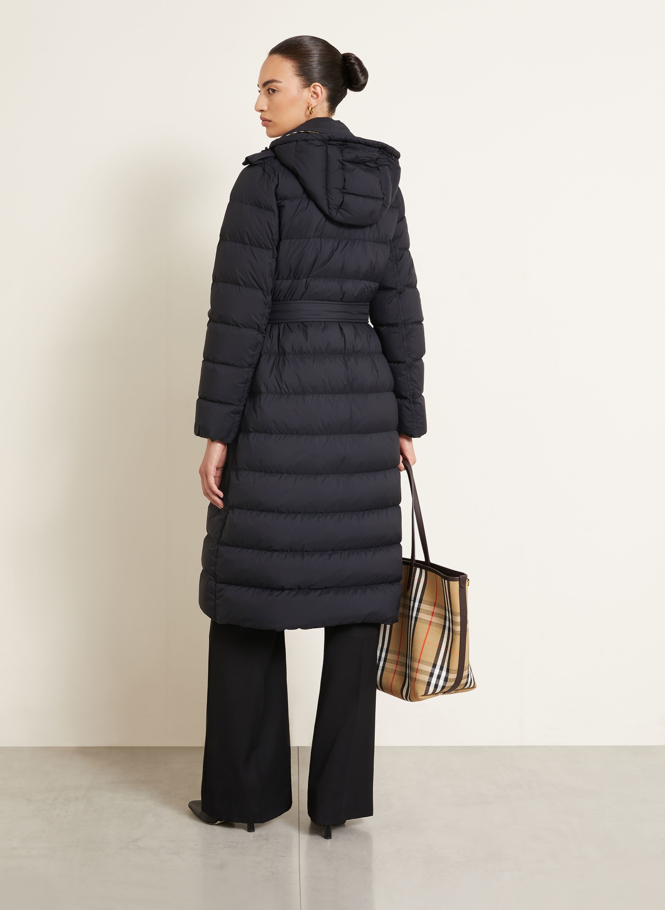 BURBERRY Daunenmantel KENT mit abnehmbarer Kapuze: SCHWARZ