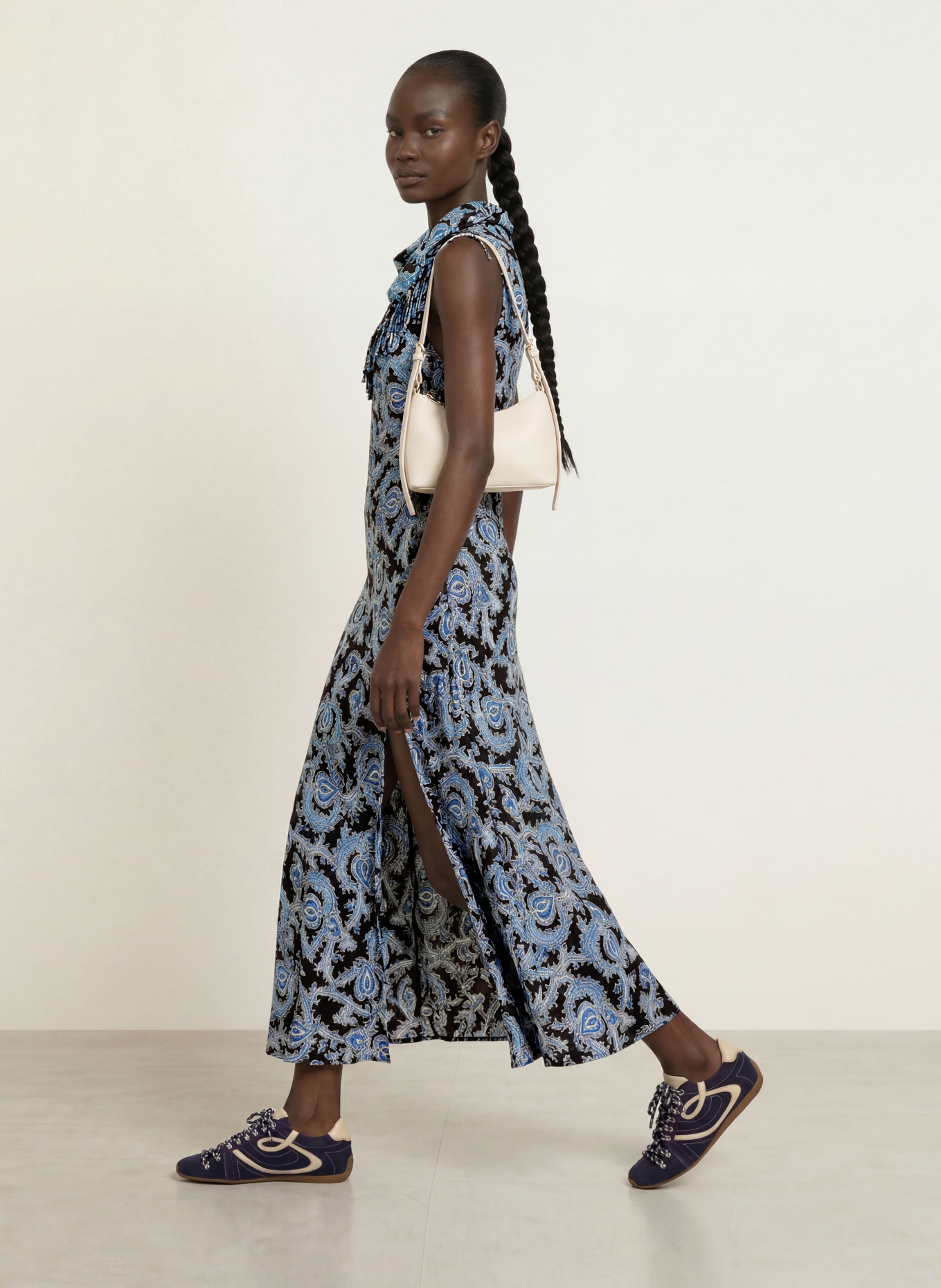 CLAUDIE PIERLOT Satinkleid: SCHWARZ / CREME / BLAU