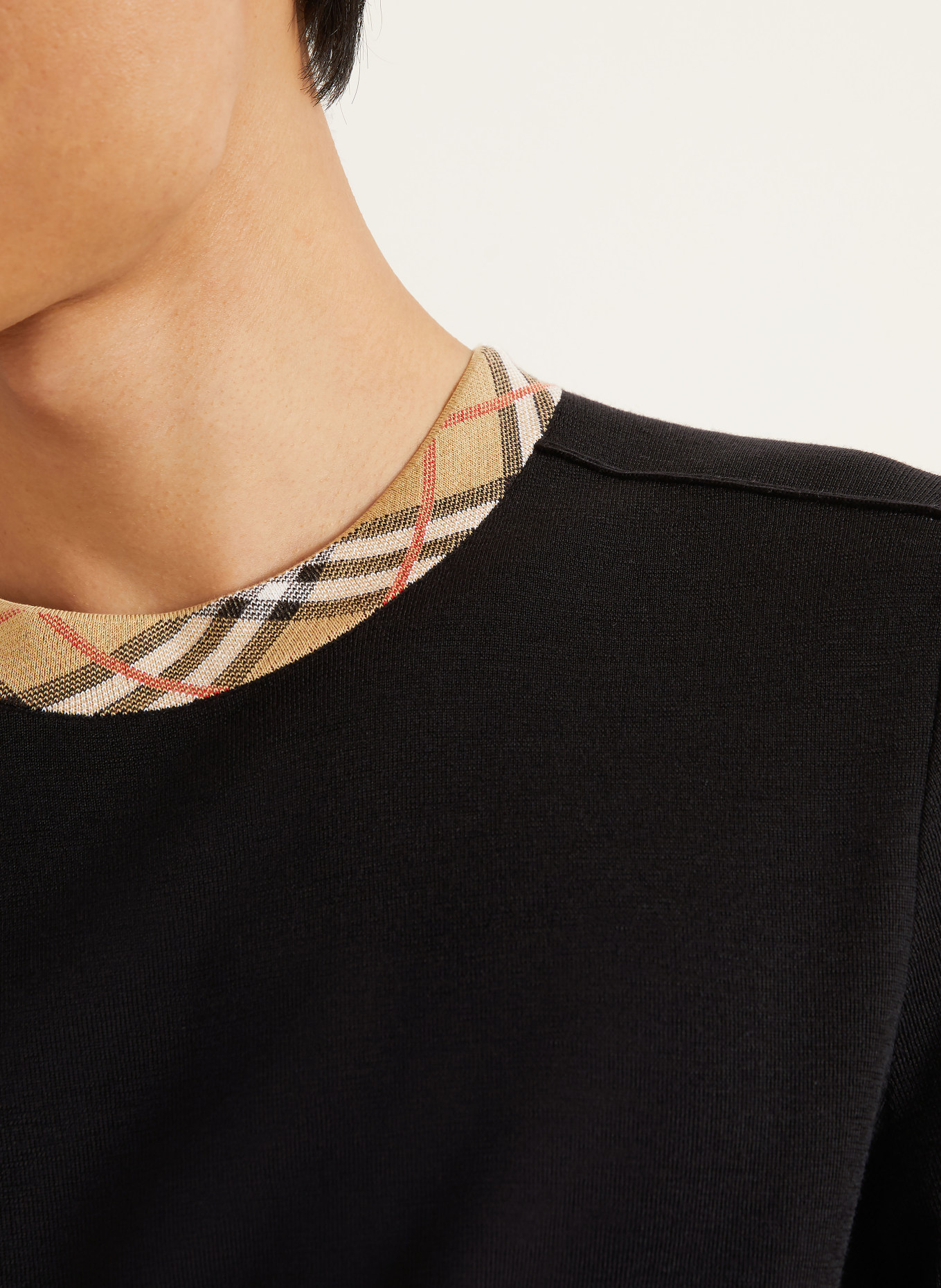 BURBERRY MICHAEL Sweater: BLACK / BEIGE / WHITE