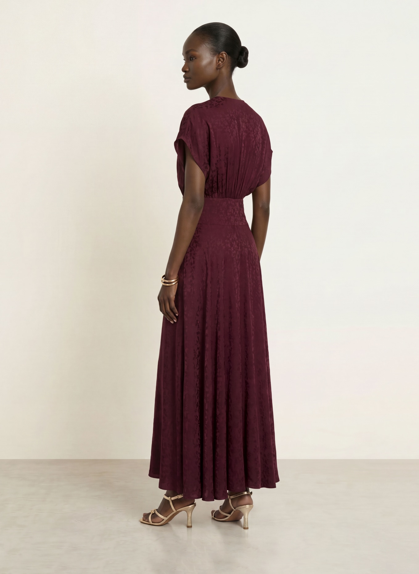 maje Jacquard-Kleid: DUNKELLILA