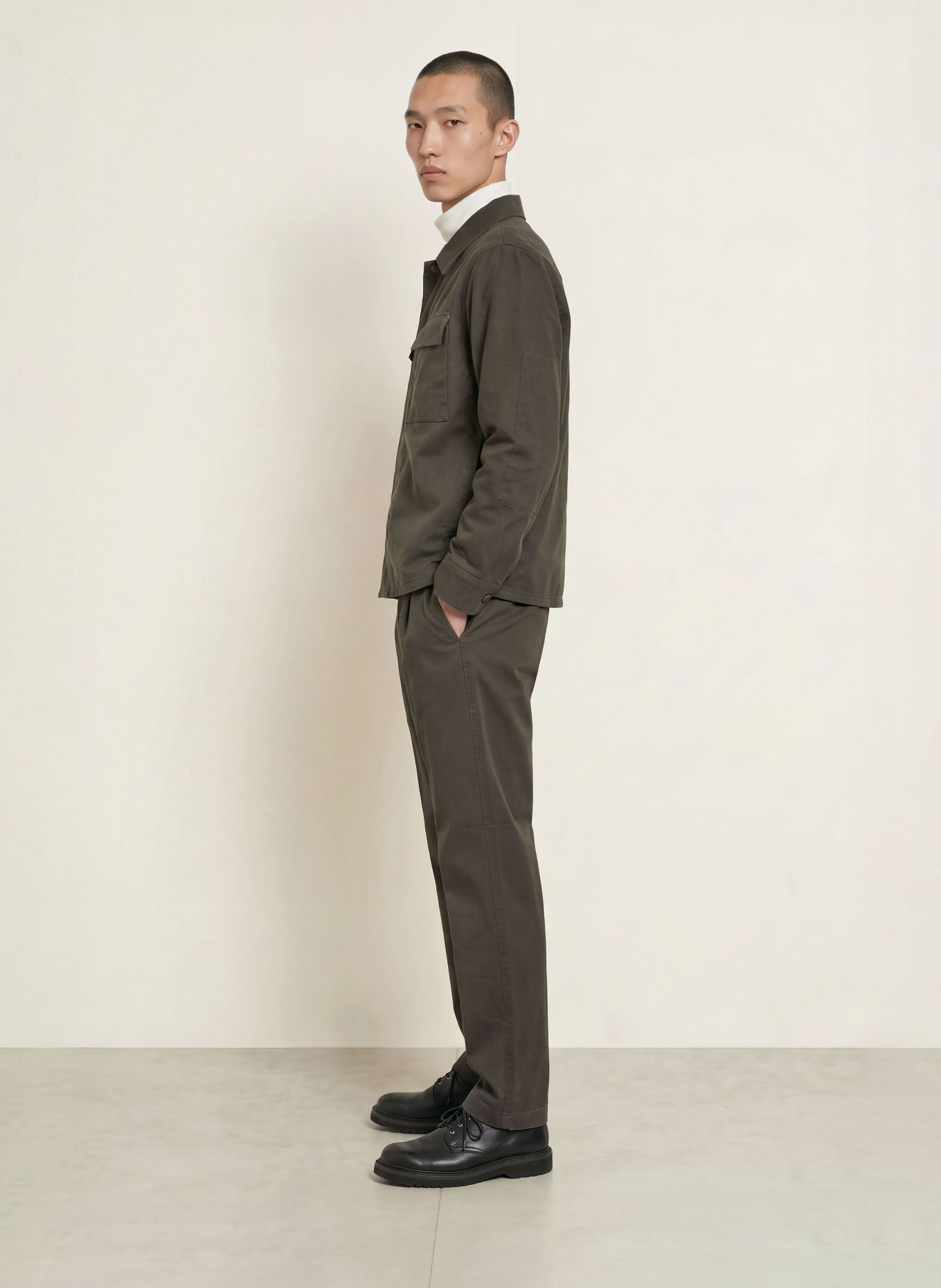 Marc O'Polo Chino OSBY PLEATS Tapered Fit: GRAU