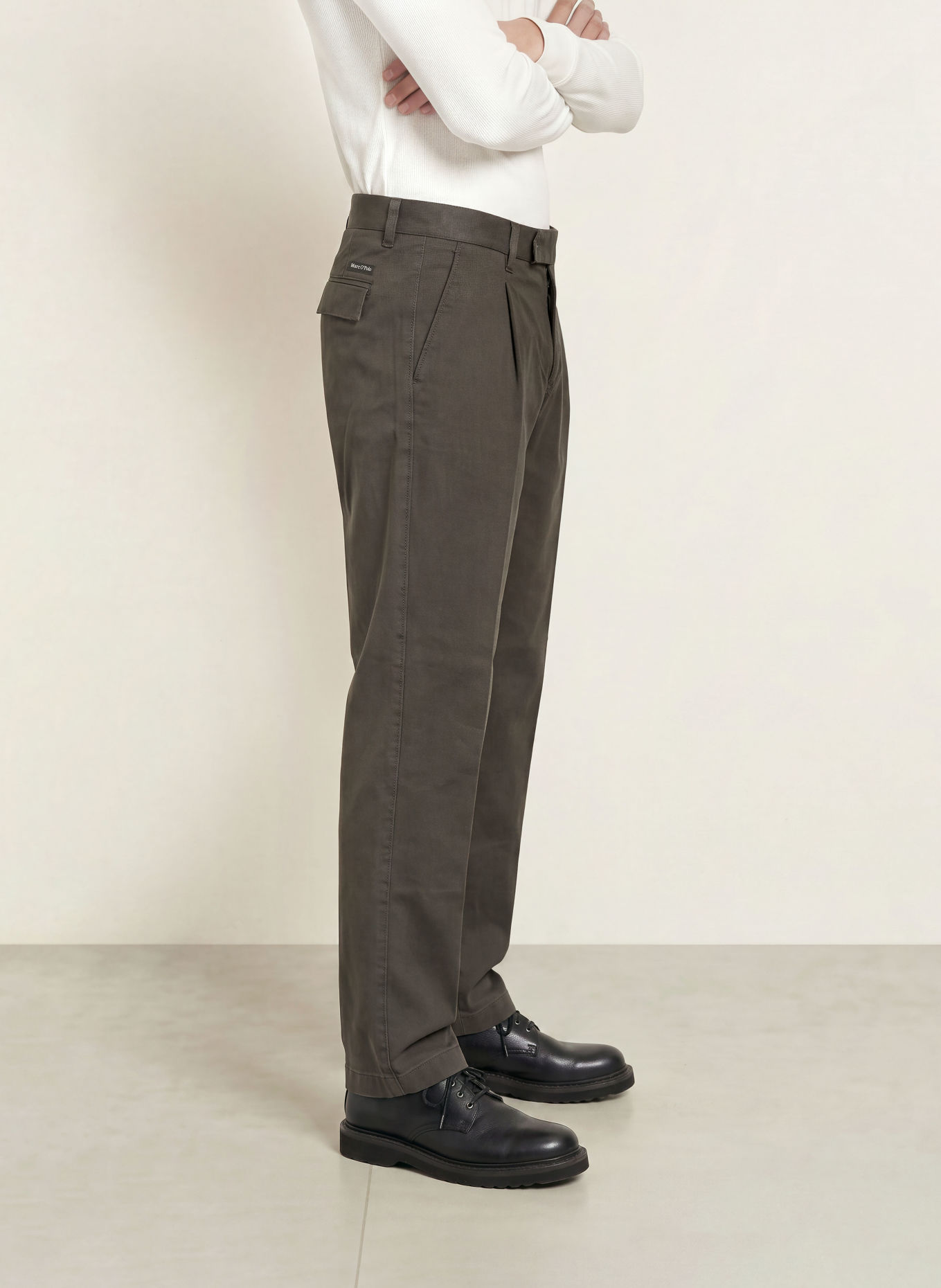 Marc O'Polo Chino OSBY PLEATS Tapered Fit: GRAU