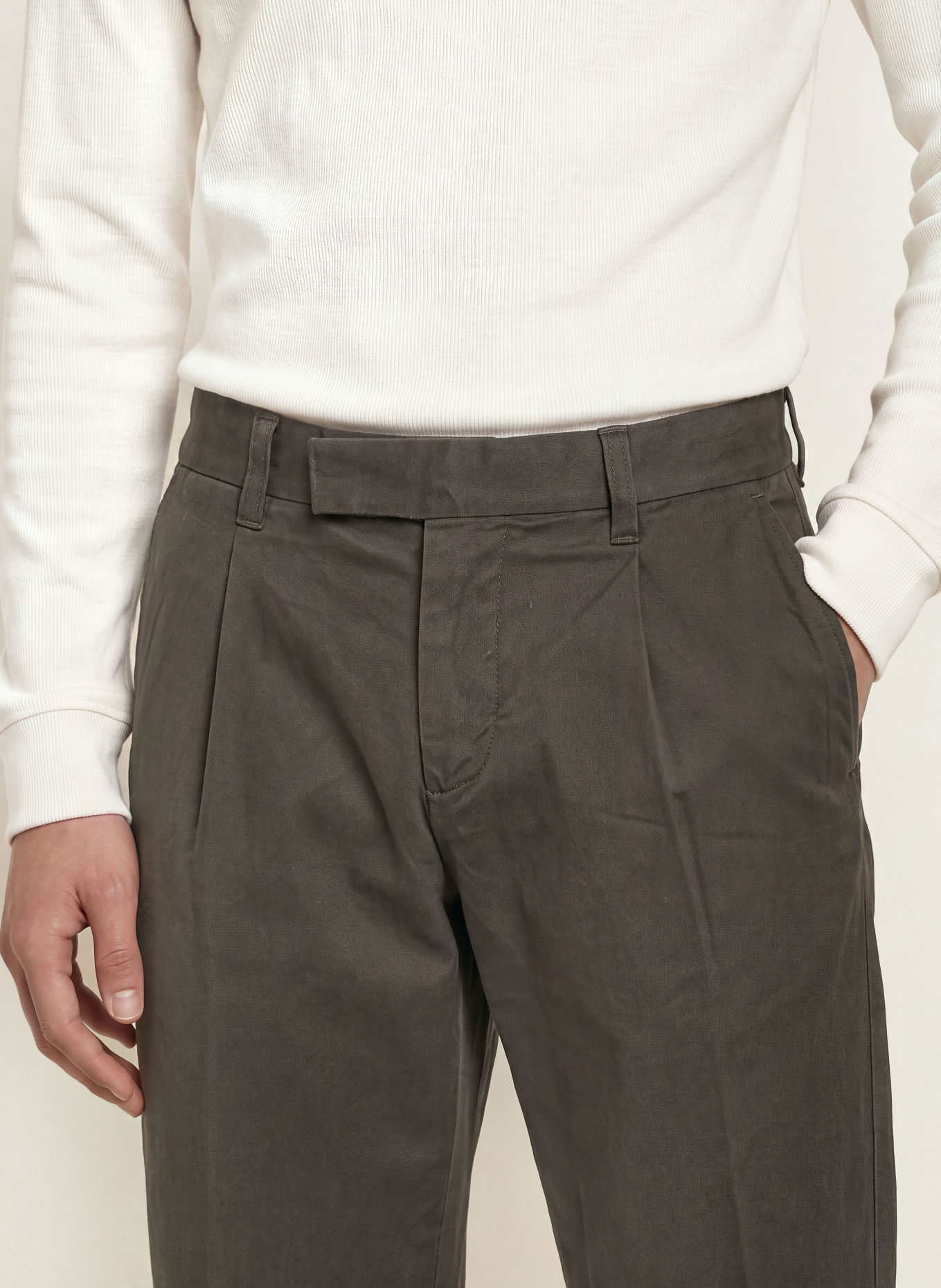Marc O'Polo Chino OSBY PLEATS Tapered Fit: GRAU