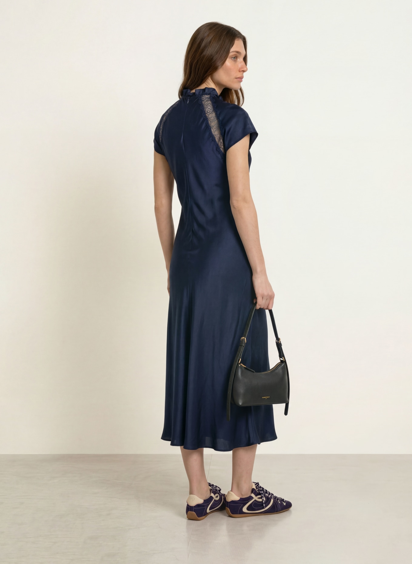 CLAUDIE PIERLOT Satinkleid mit Spitze: DUNKELBLAU