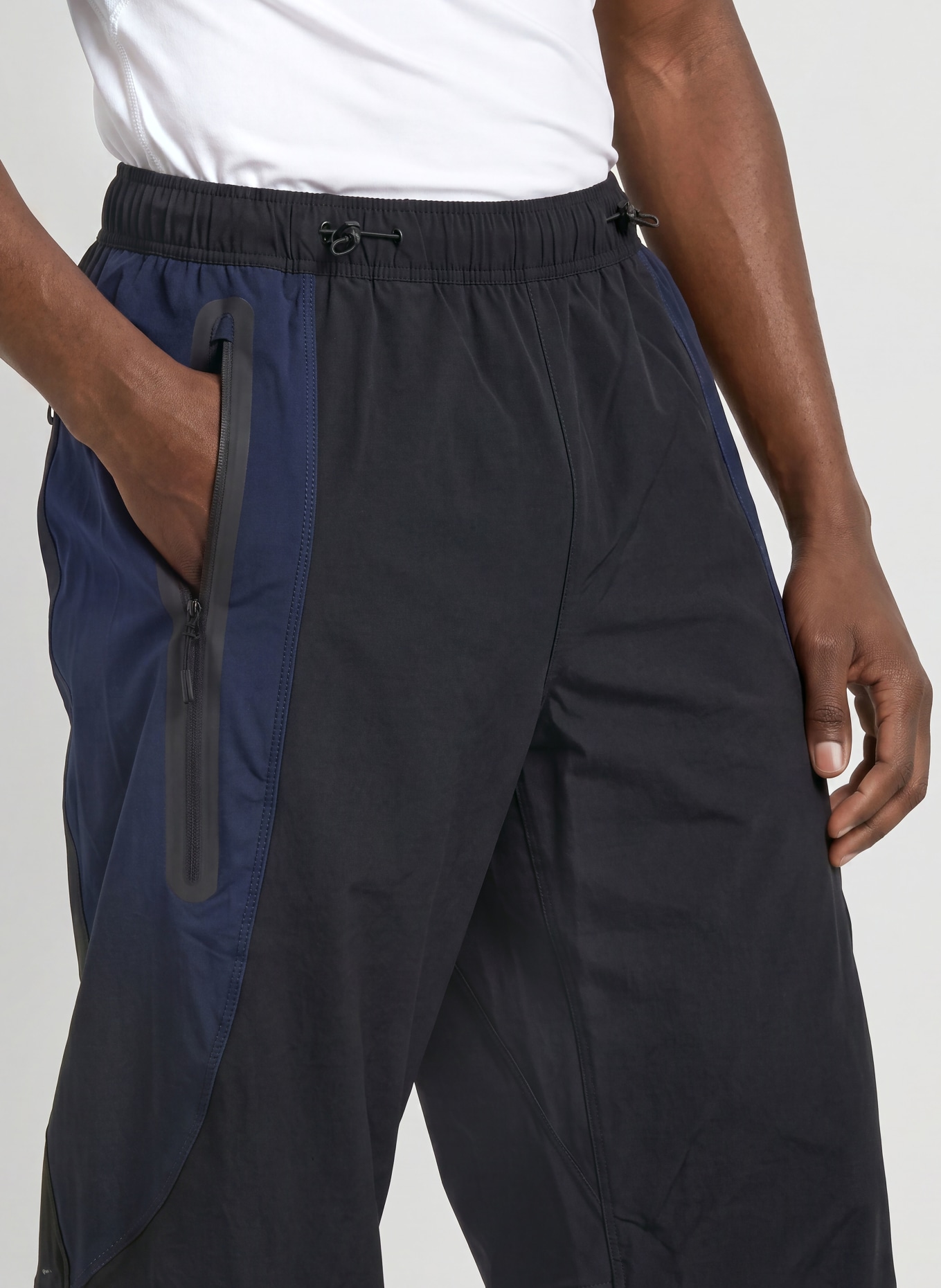 Nike Trainingshose TECH: SCHWARZ / DUNKELBLAU