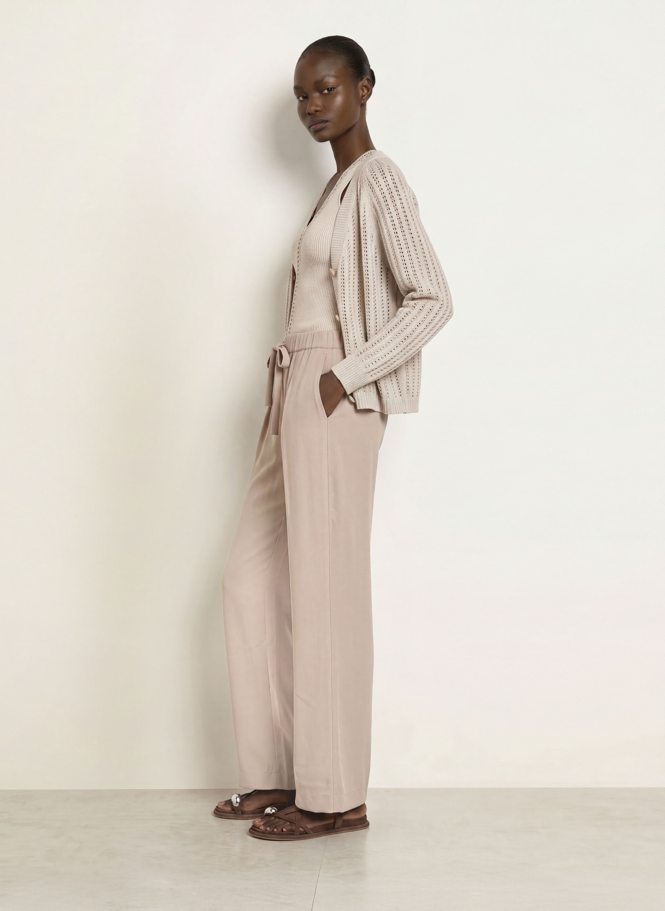 REISS Pantalon AIMEE de style jogging: BEIGE