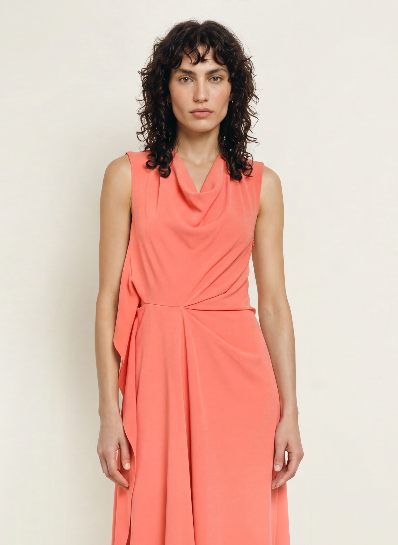 REISS Robe DOROTA: ROUGE CLAIR