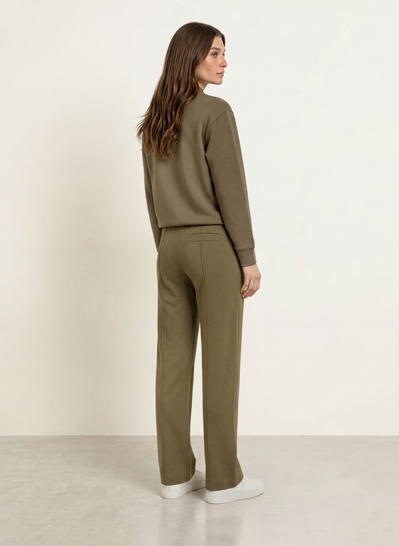 REISS Pantalon en molleton JEMMA: KAKI