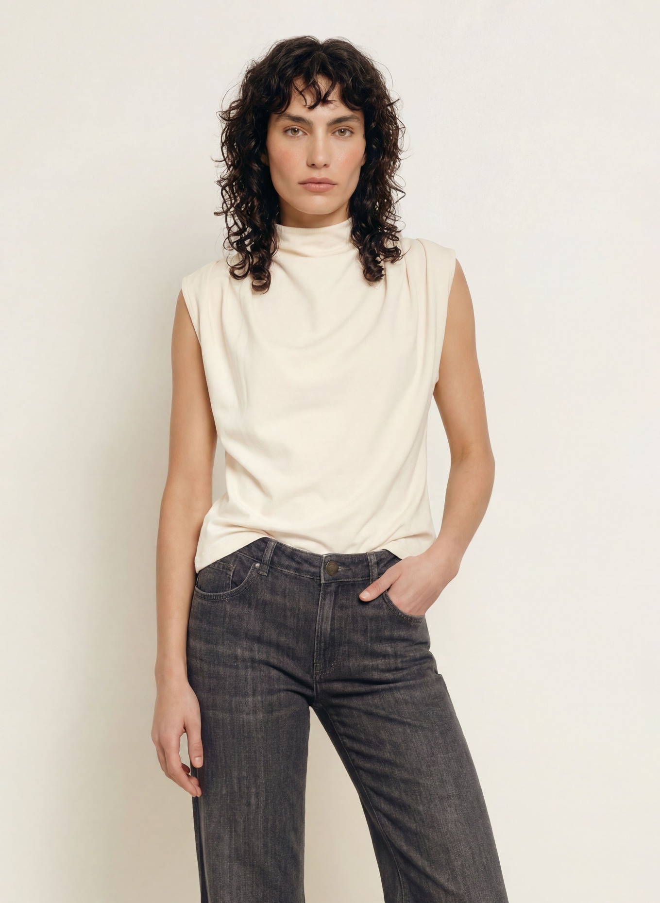 ba&sh Top HODA: ECRU