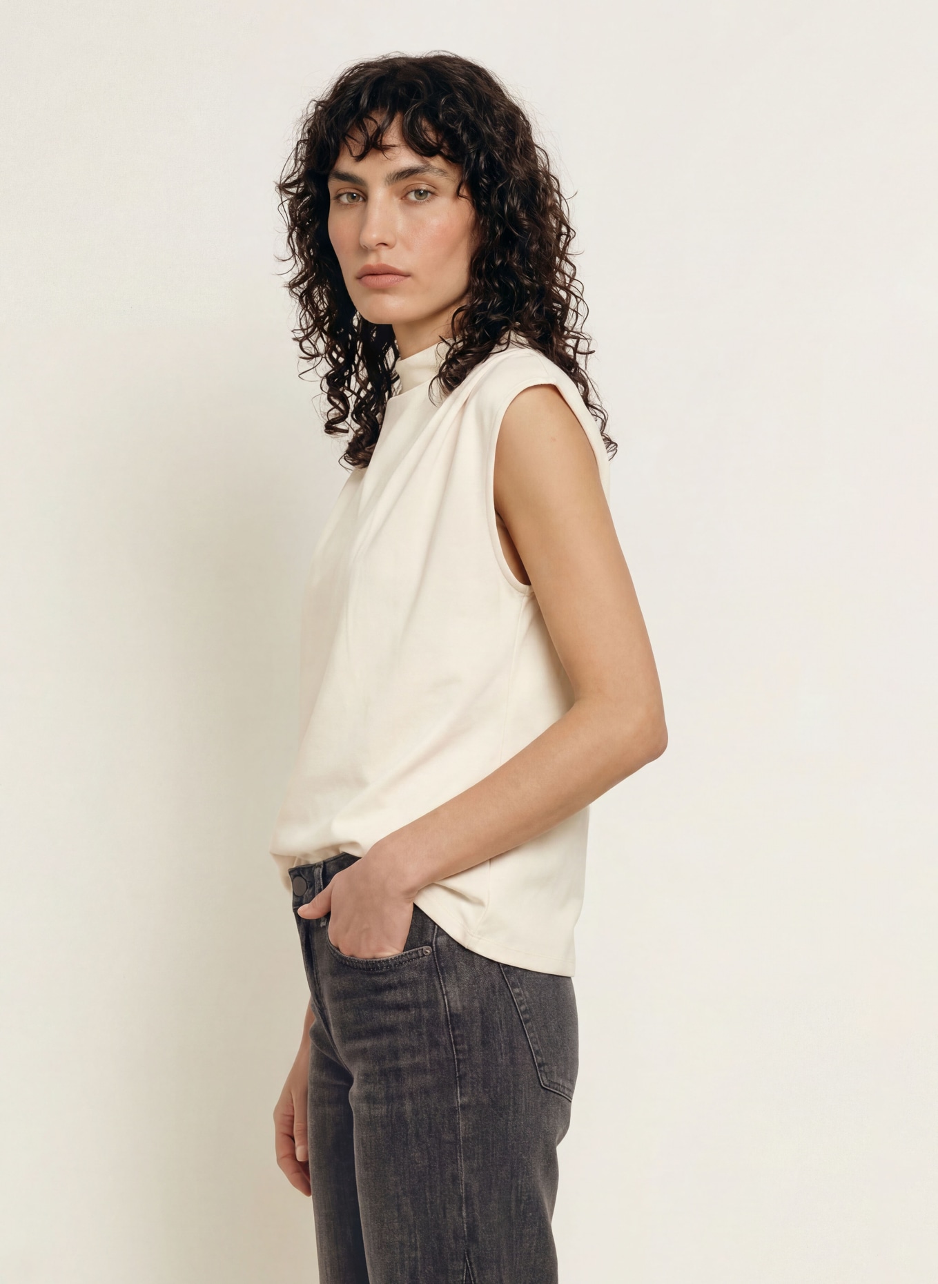ba&sh Top HODA: ECRU