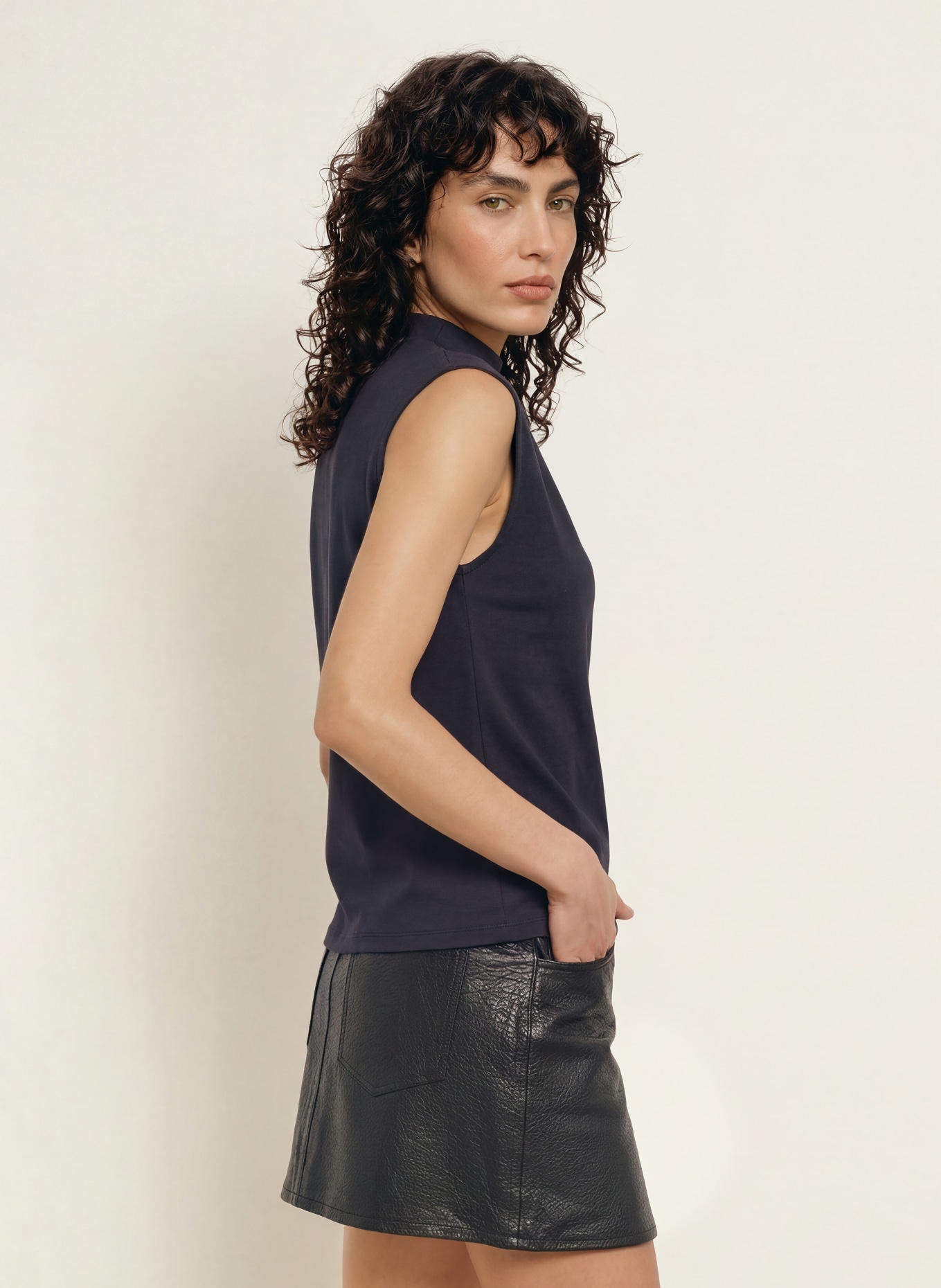 ba&sh Top HODA: DUNKELBLAU