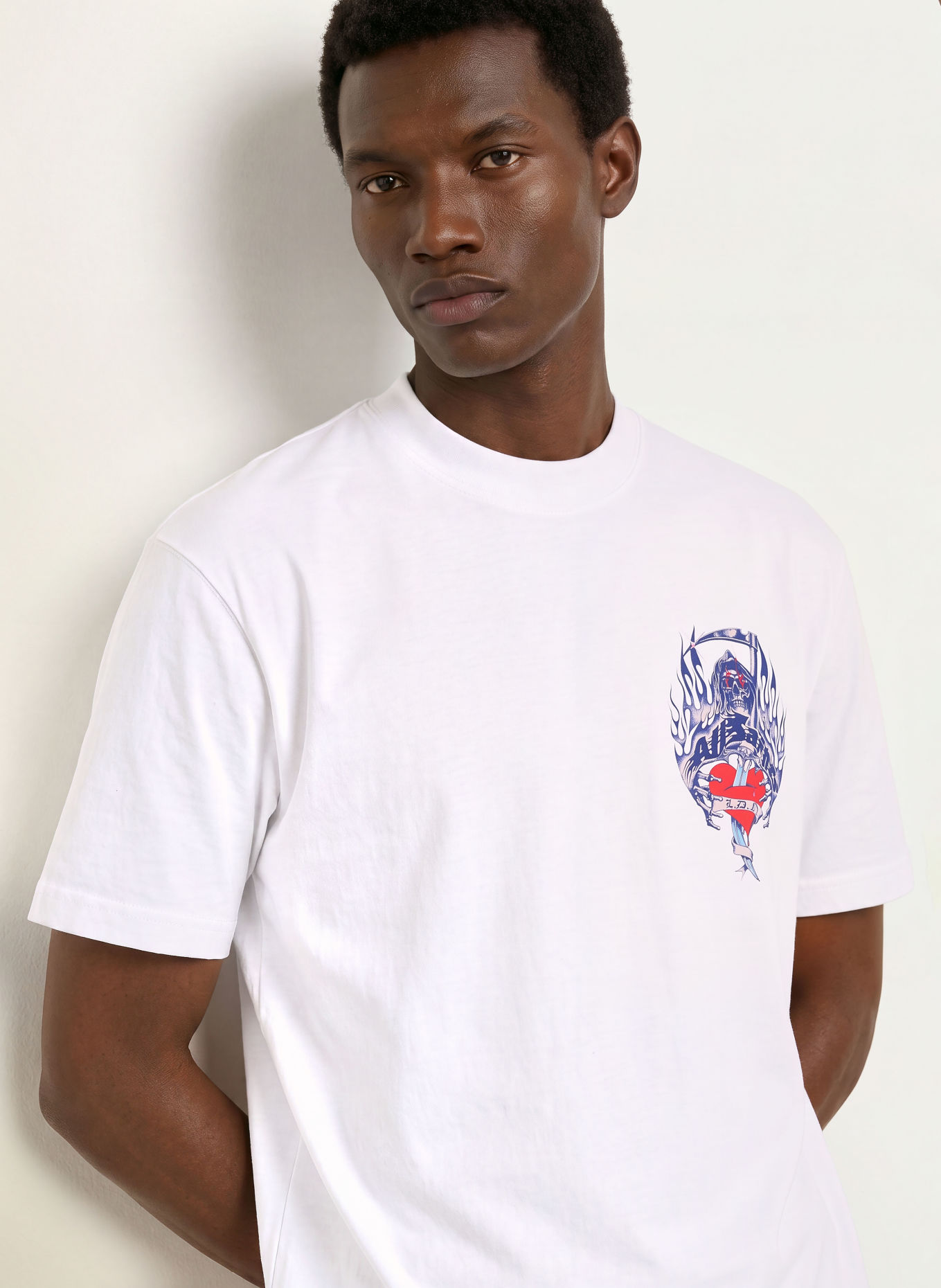 ALLSAINTS T-shirt SCIMITAR: BLANC / ROUGE / BLEU FONCÉ