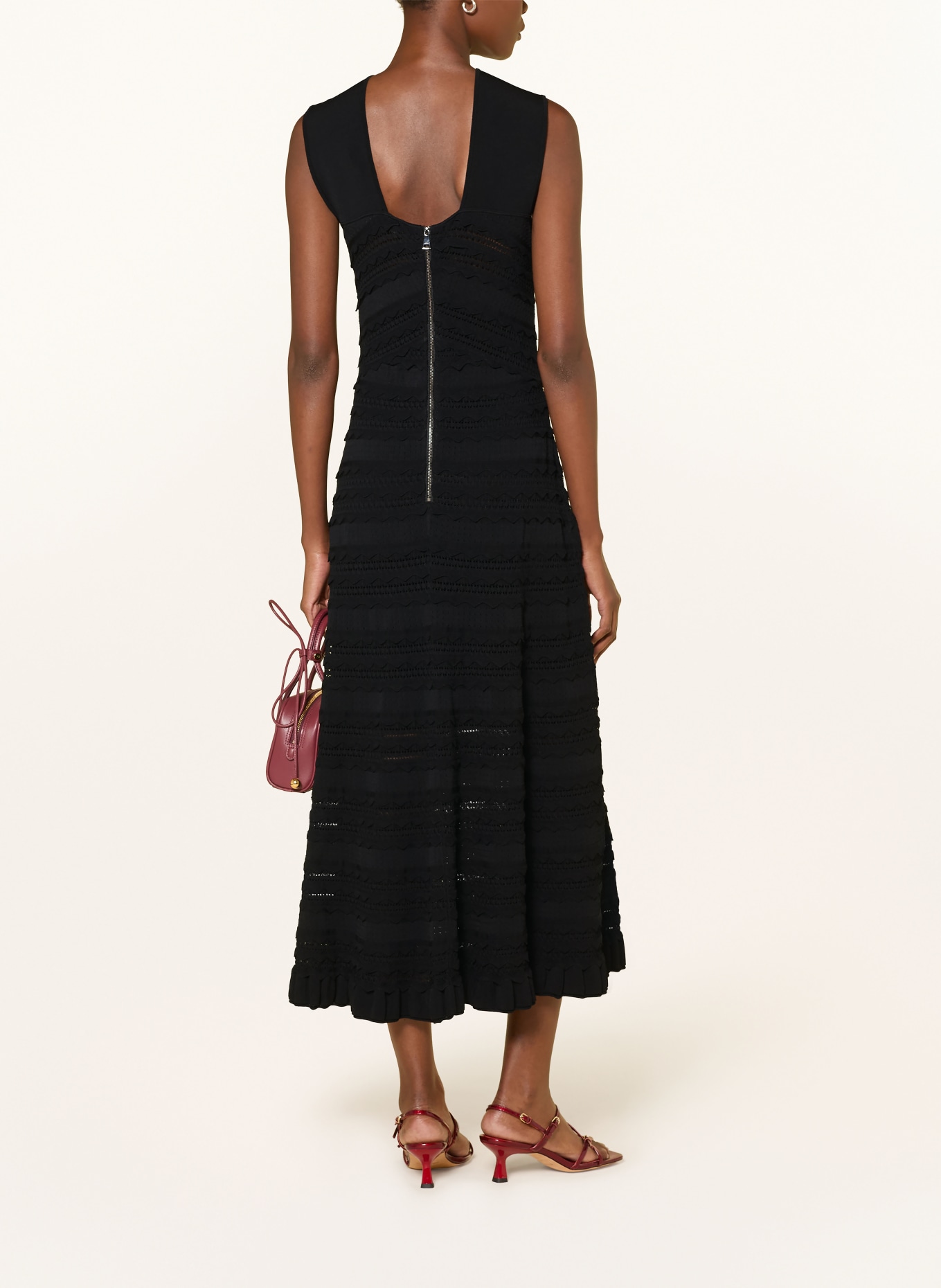 TED BAKER Strickkleid SOLEANE mit Rüschen: SCHWARZ