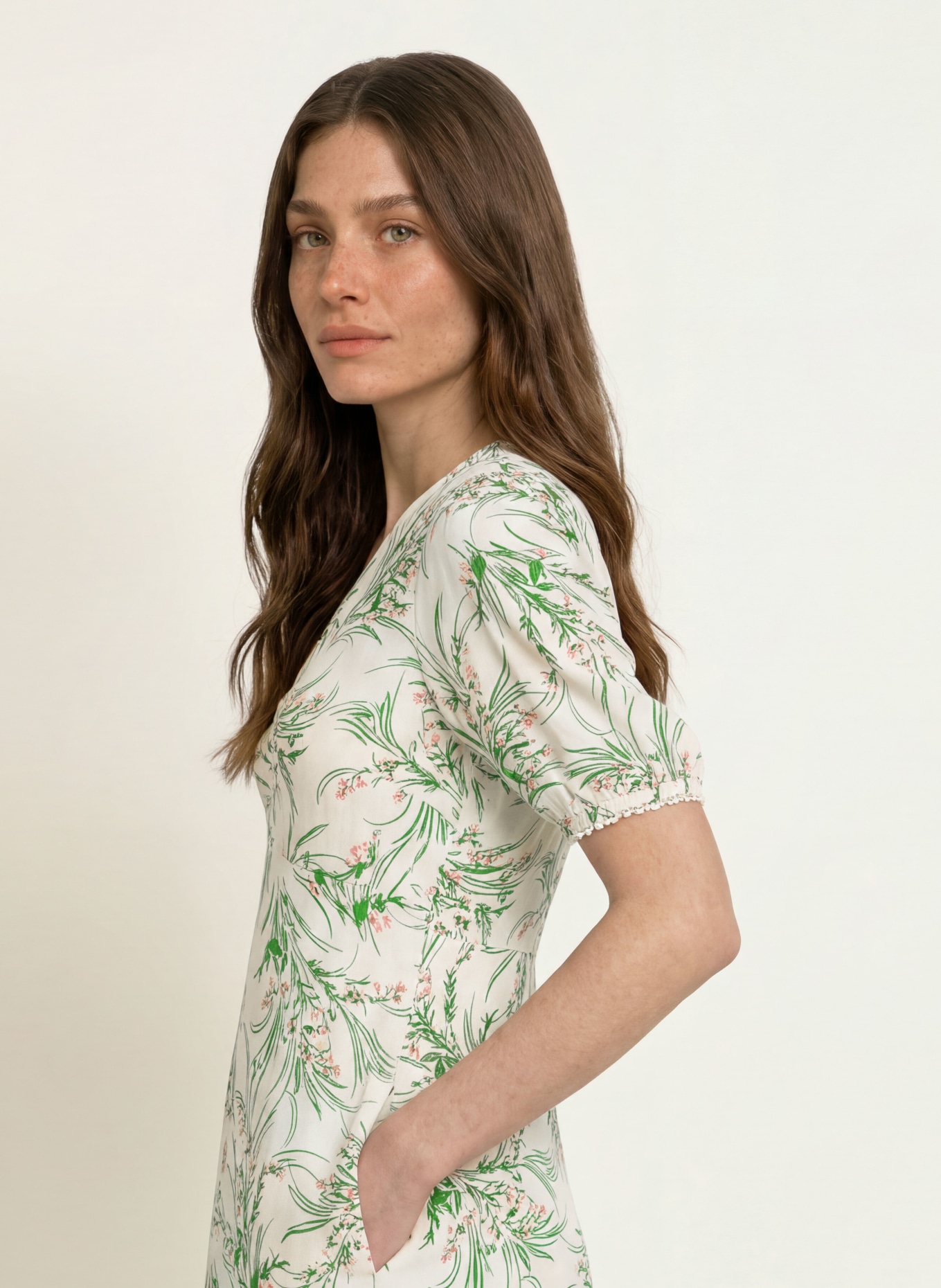 HOBBS Jurk FLORENTINA: WIT / ROZE / GROEN