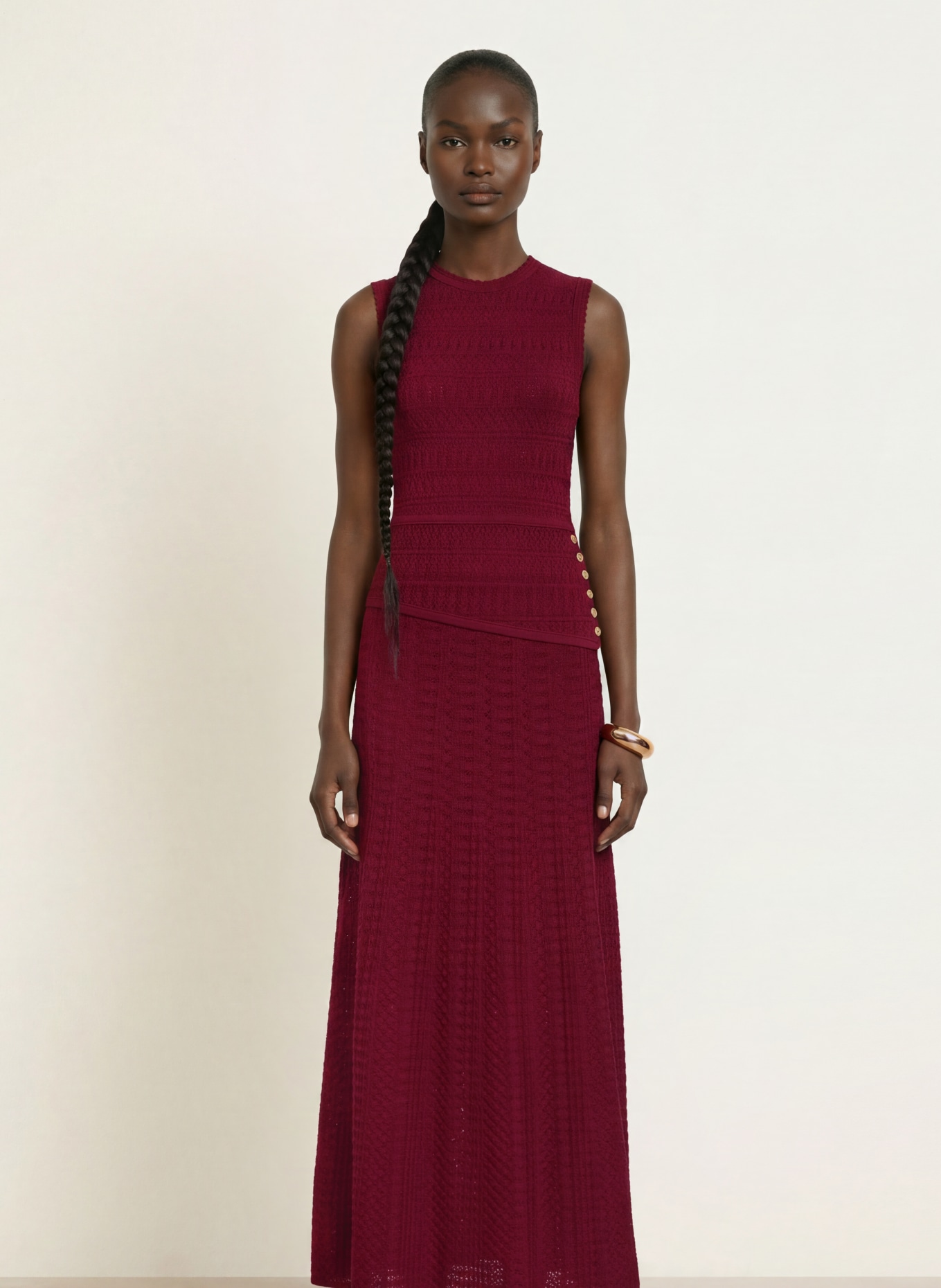SANDRO Strickkleid: DUNKELROT