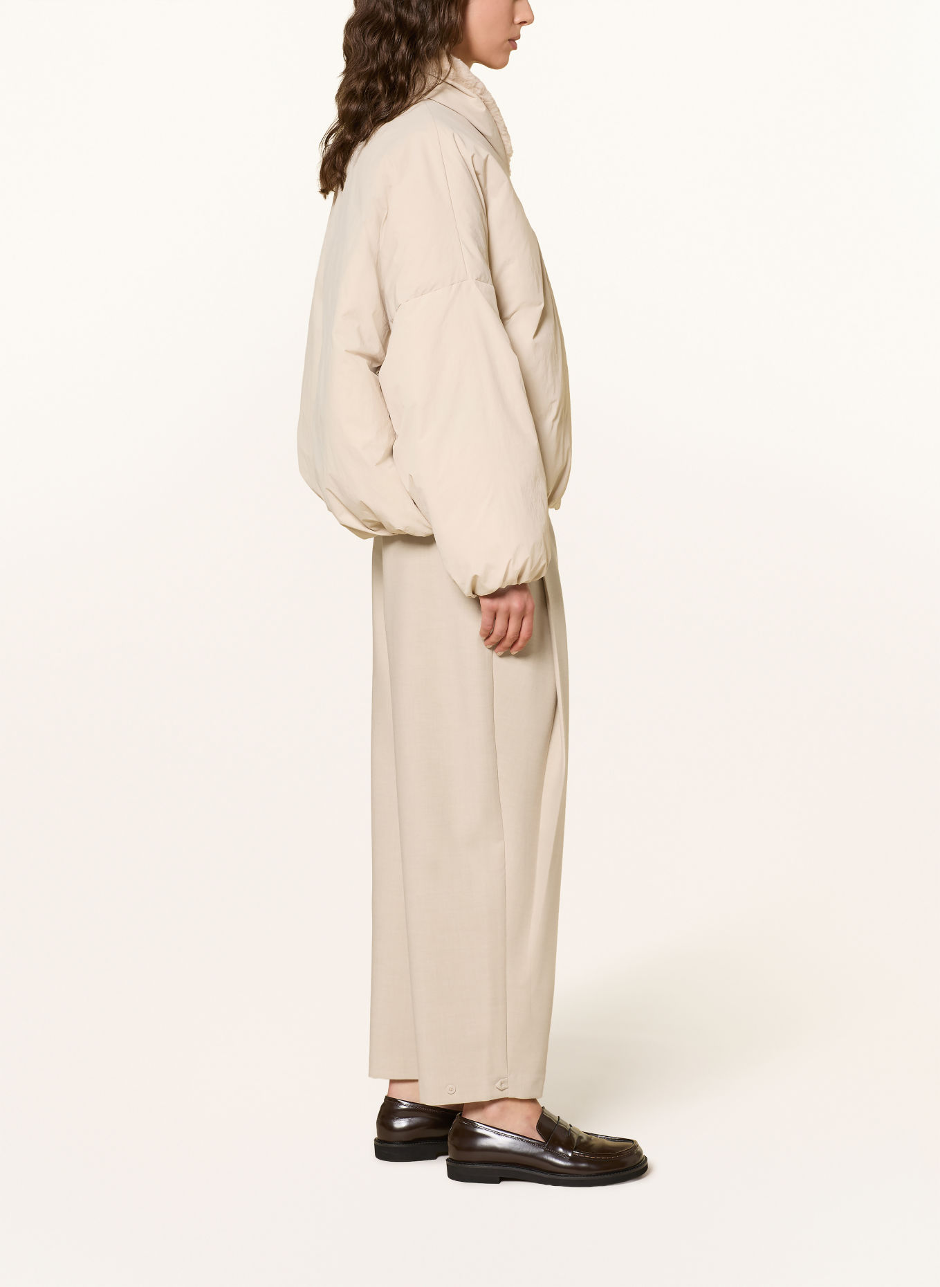 someday CATSBY 7/8-length trousers: ECRU